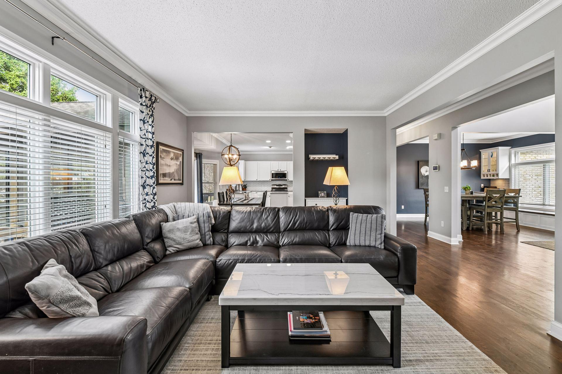 1944 Creek View Court