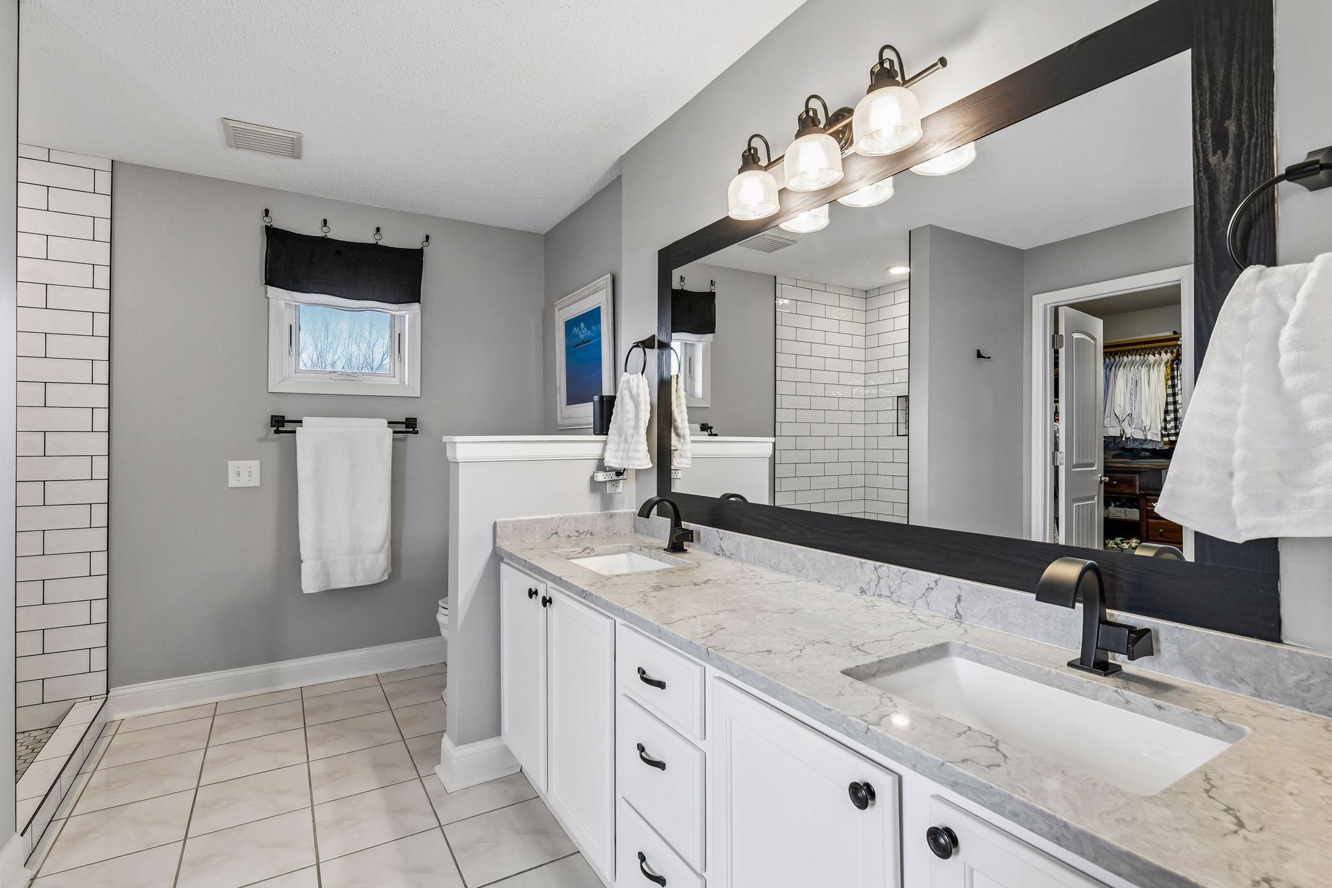 1944 Creek View Court