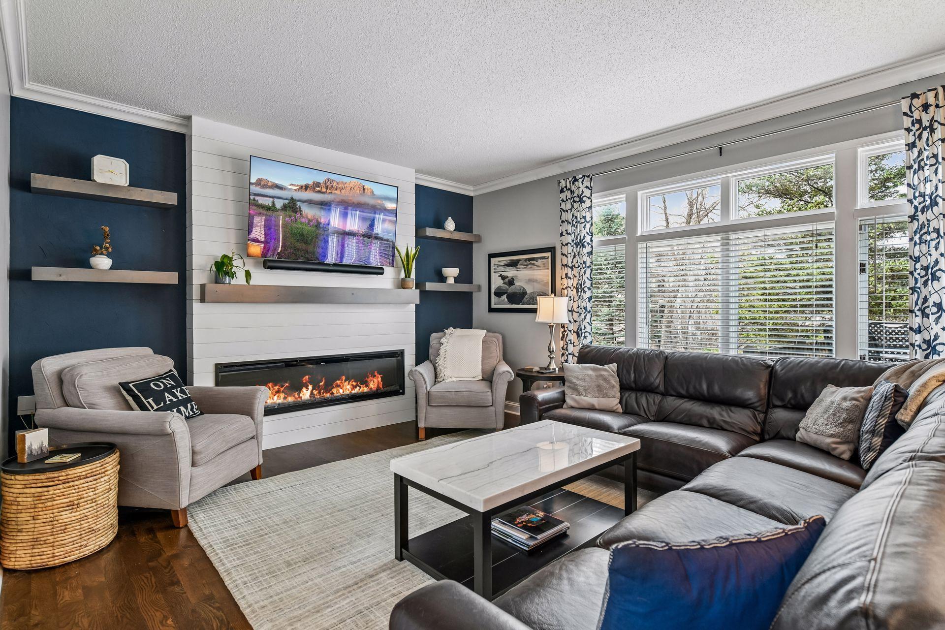 1944 Creek View Court