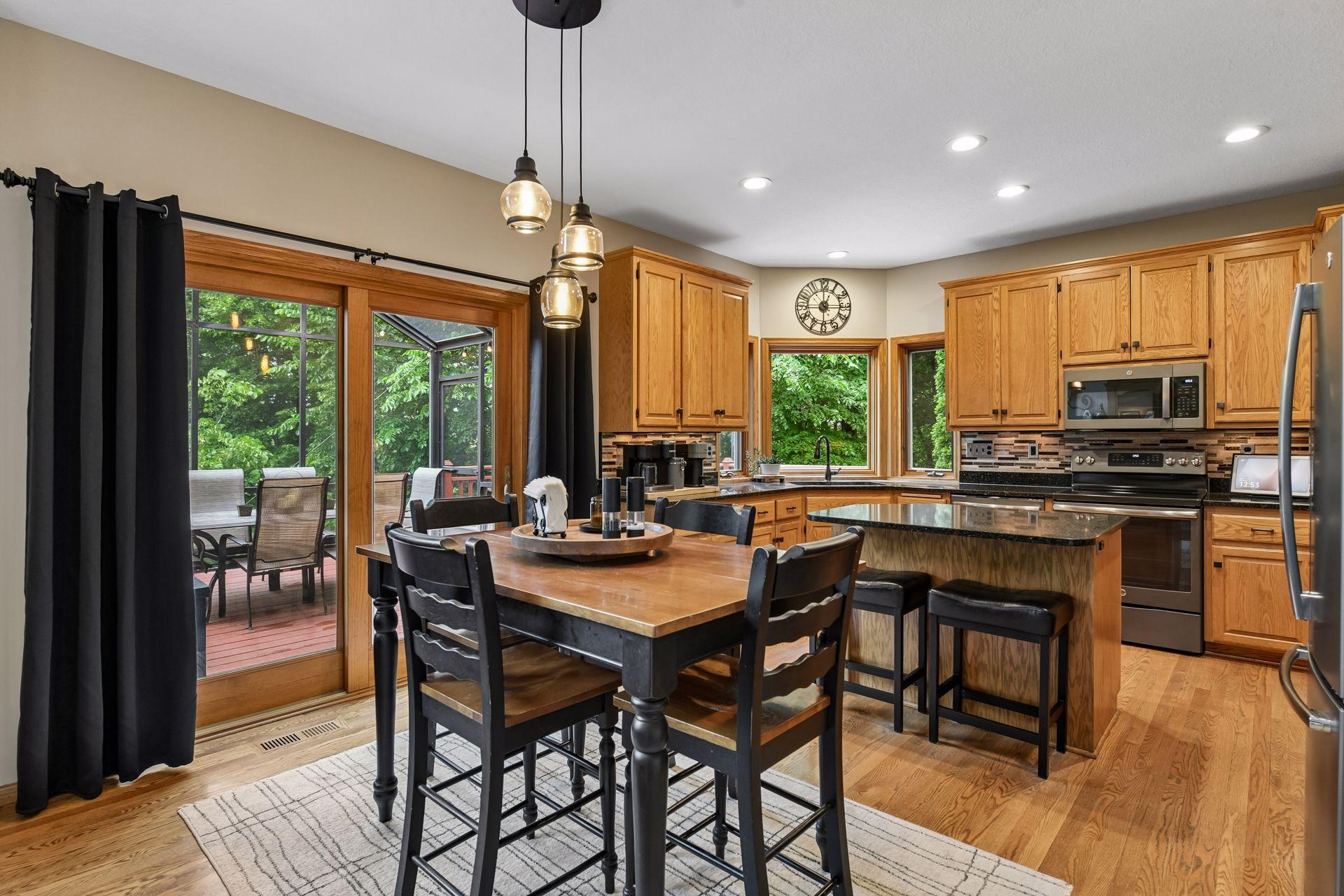 8796 Horizon Ridge