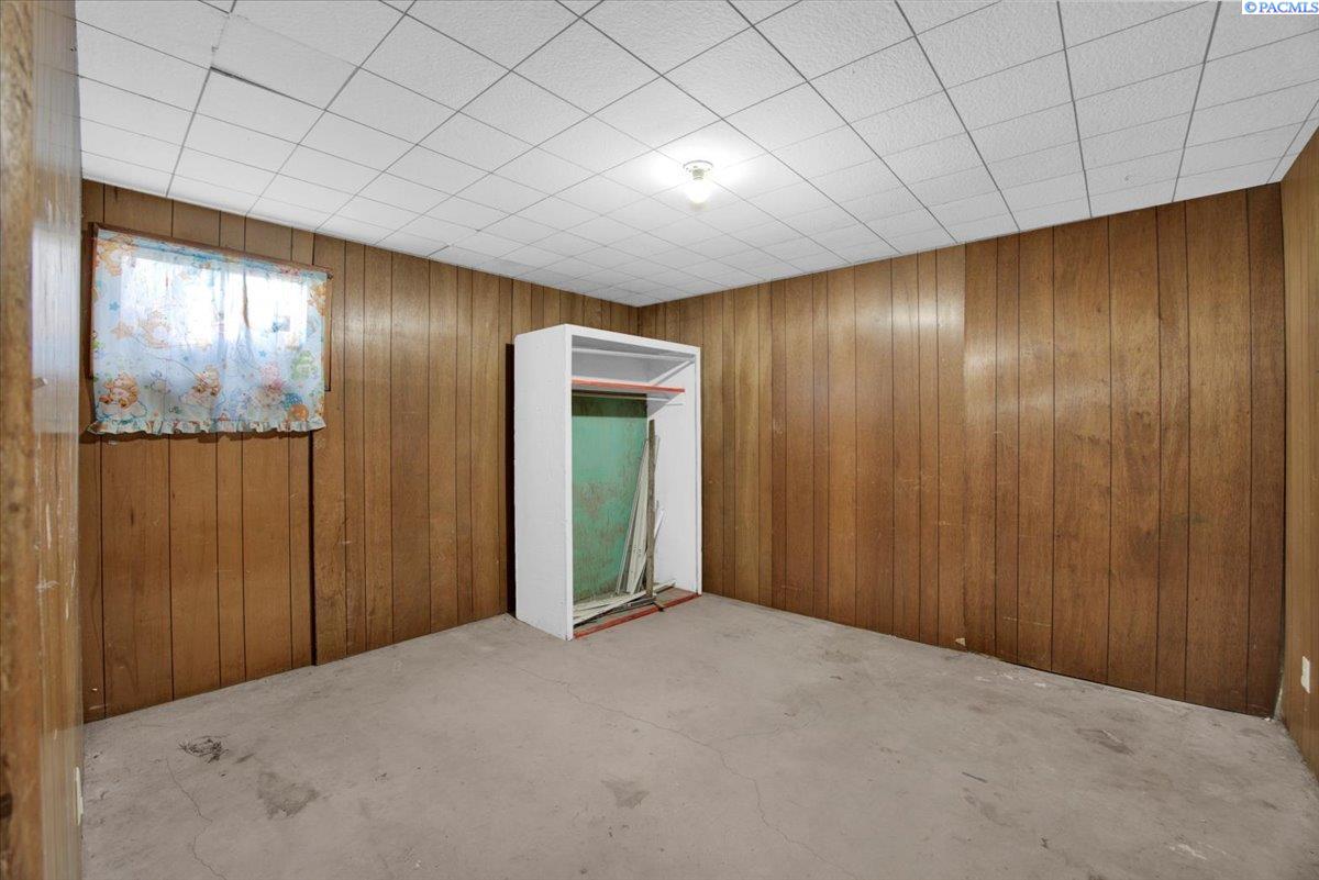 5013 W Livingston Rd