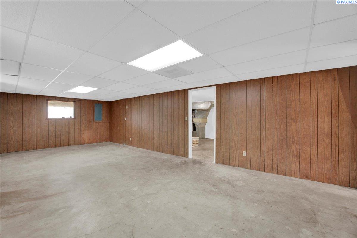 5013 W Livingston Rd