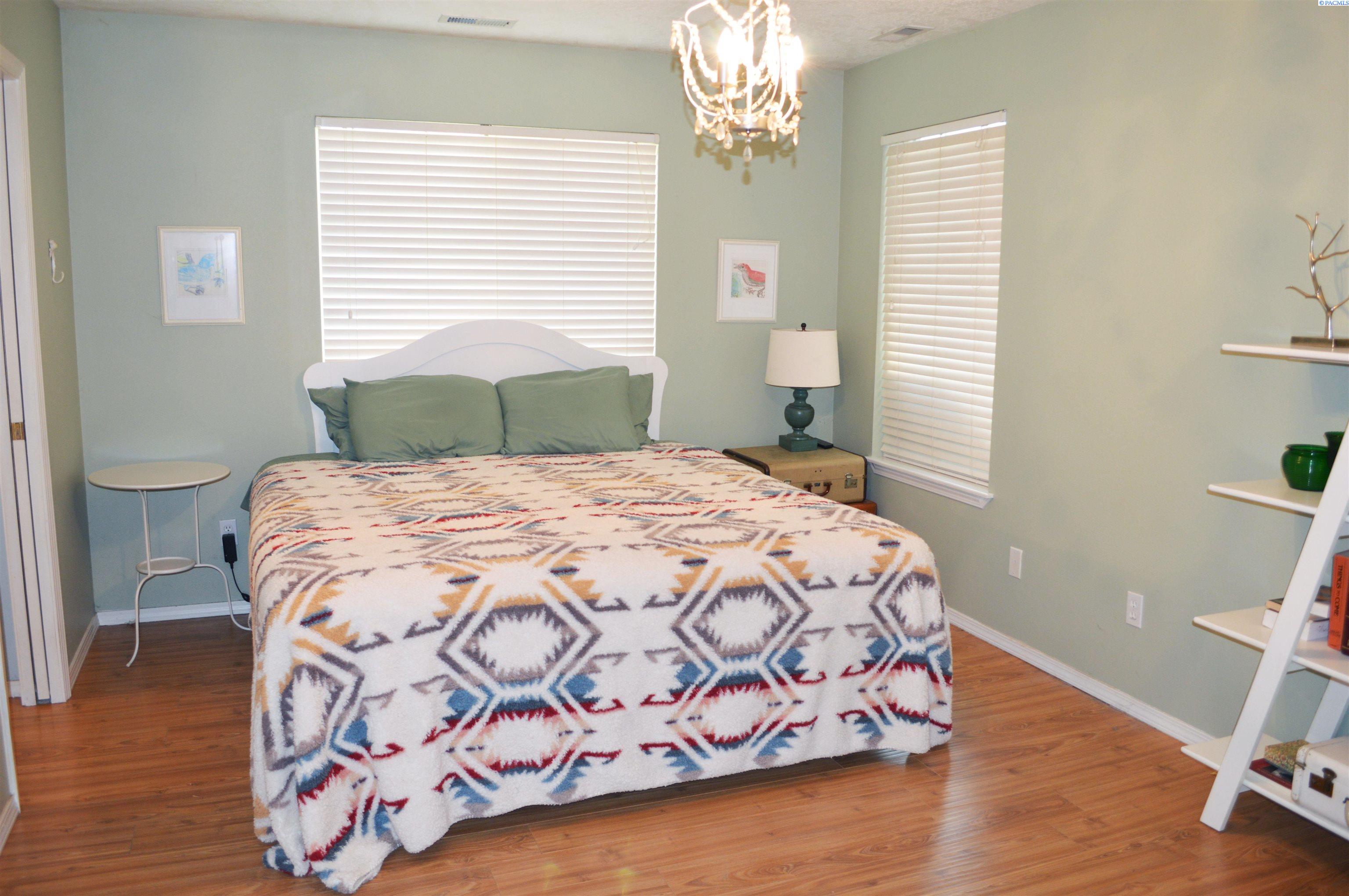 7820 White Bluffs Ct.