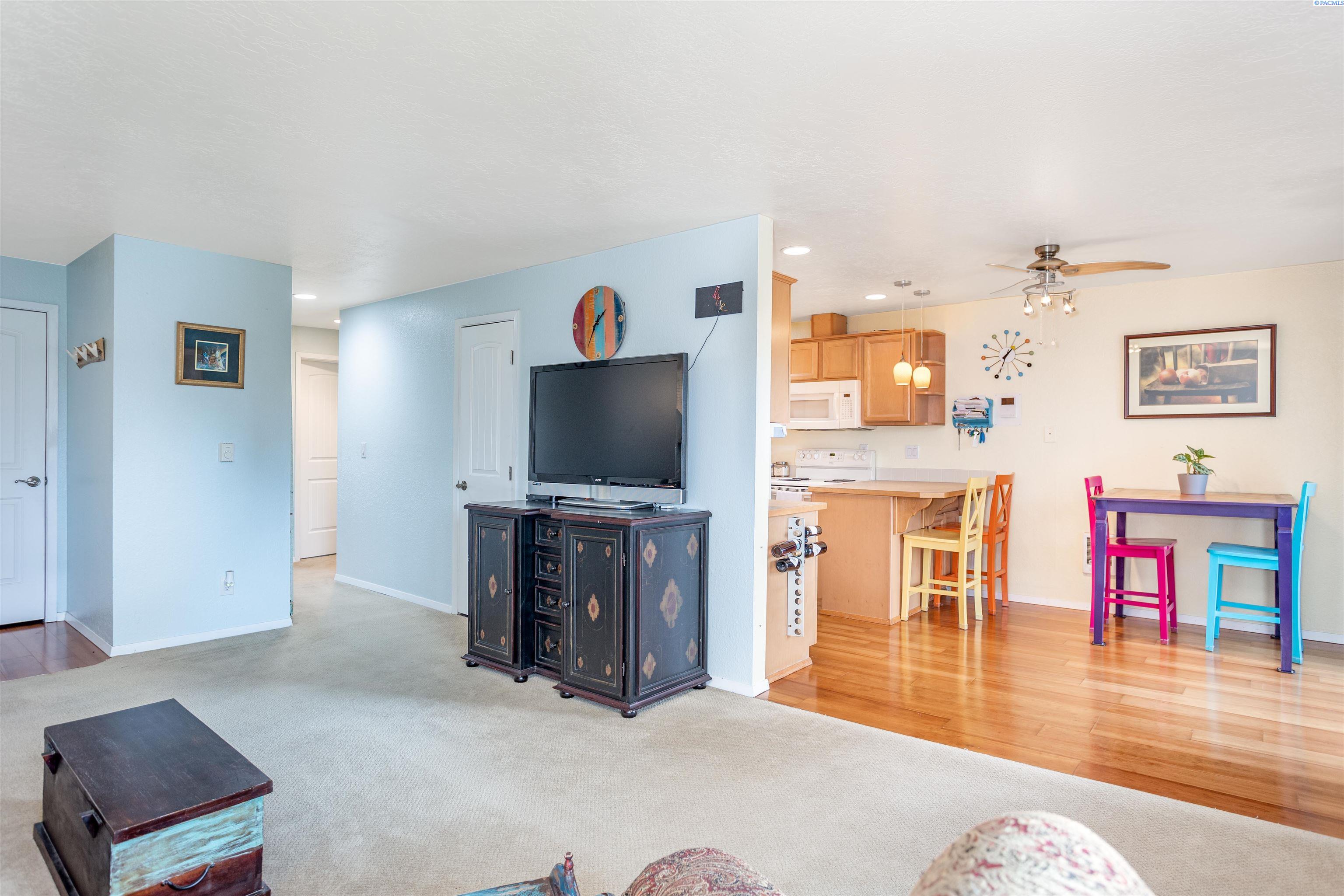 3121 W Hood Avenue G-204