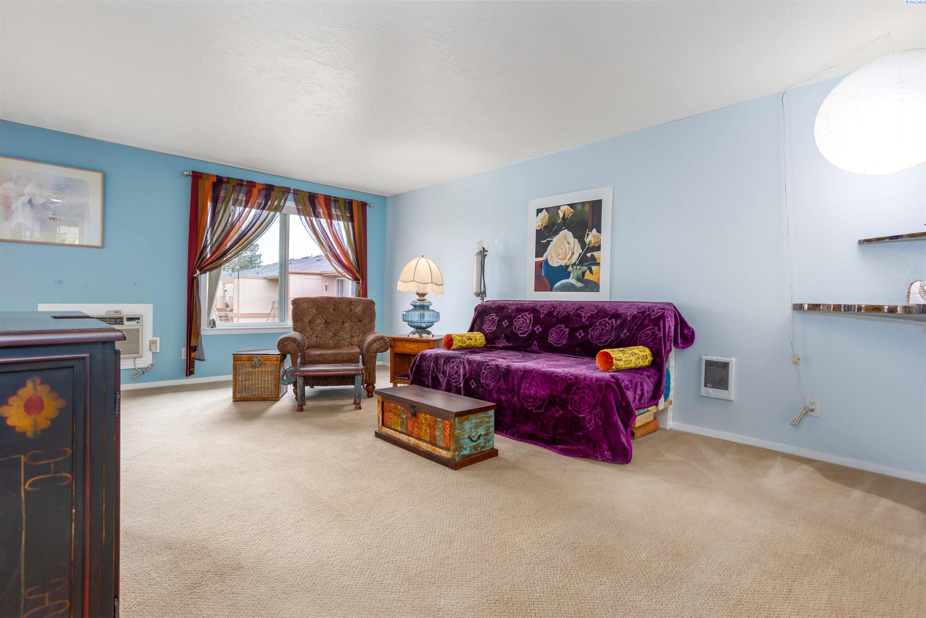 3121 W Hood Avenue G-204