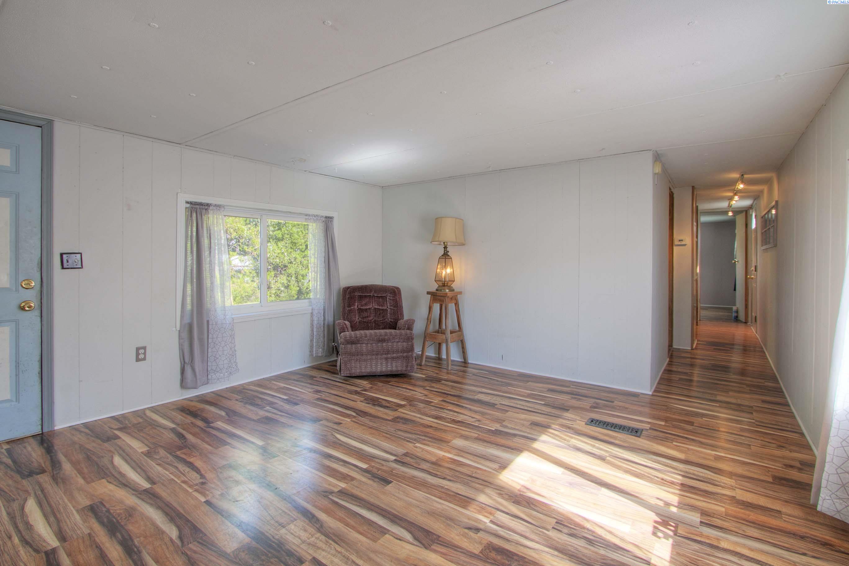 2105 N Steptoe Trlr #27