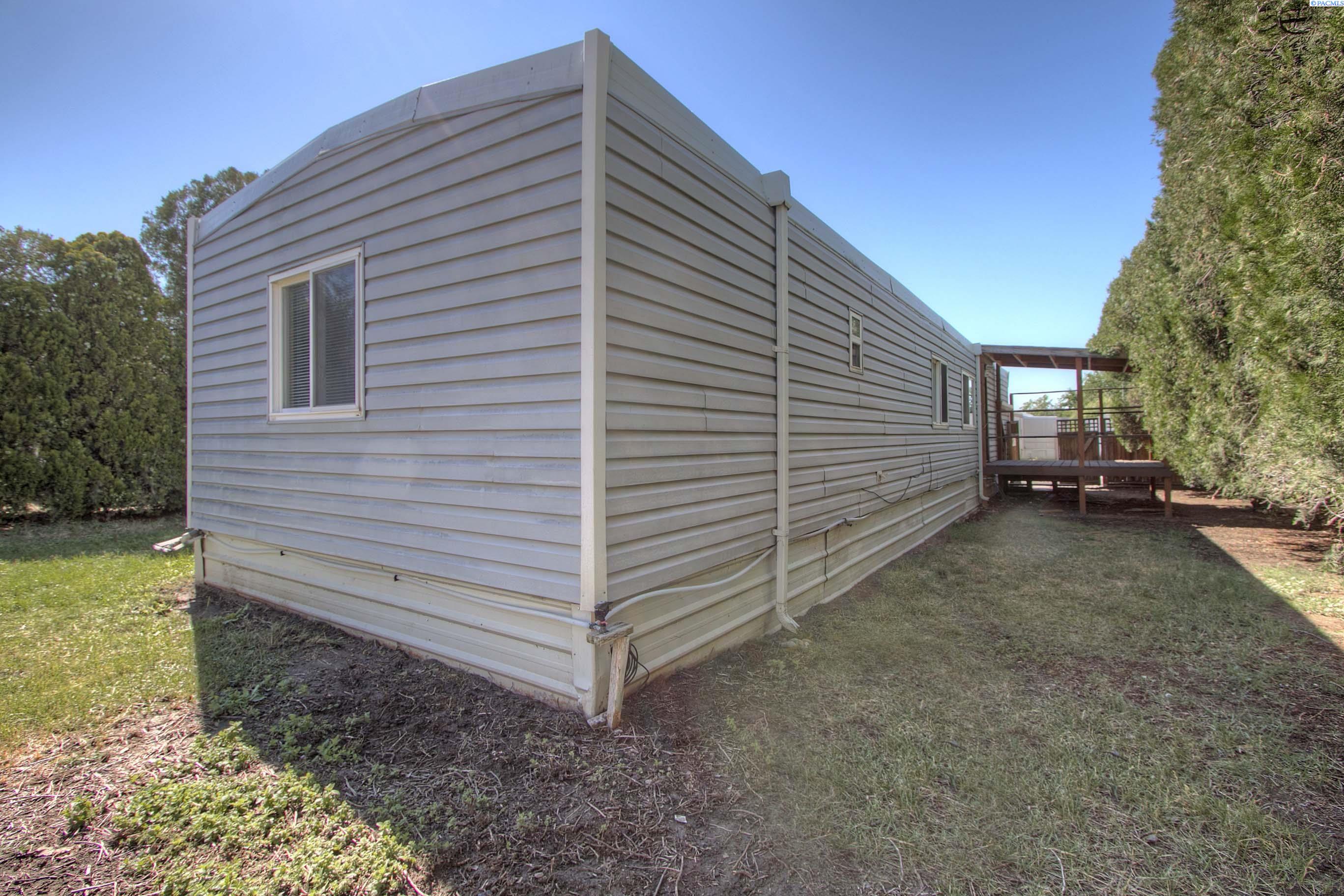 2105 N Steptoe Trlr #27