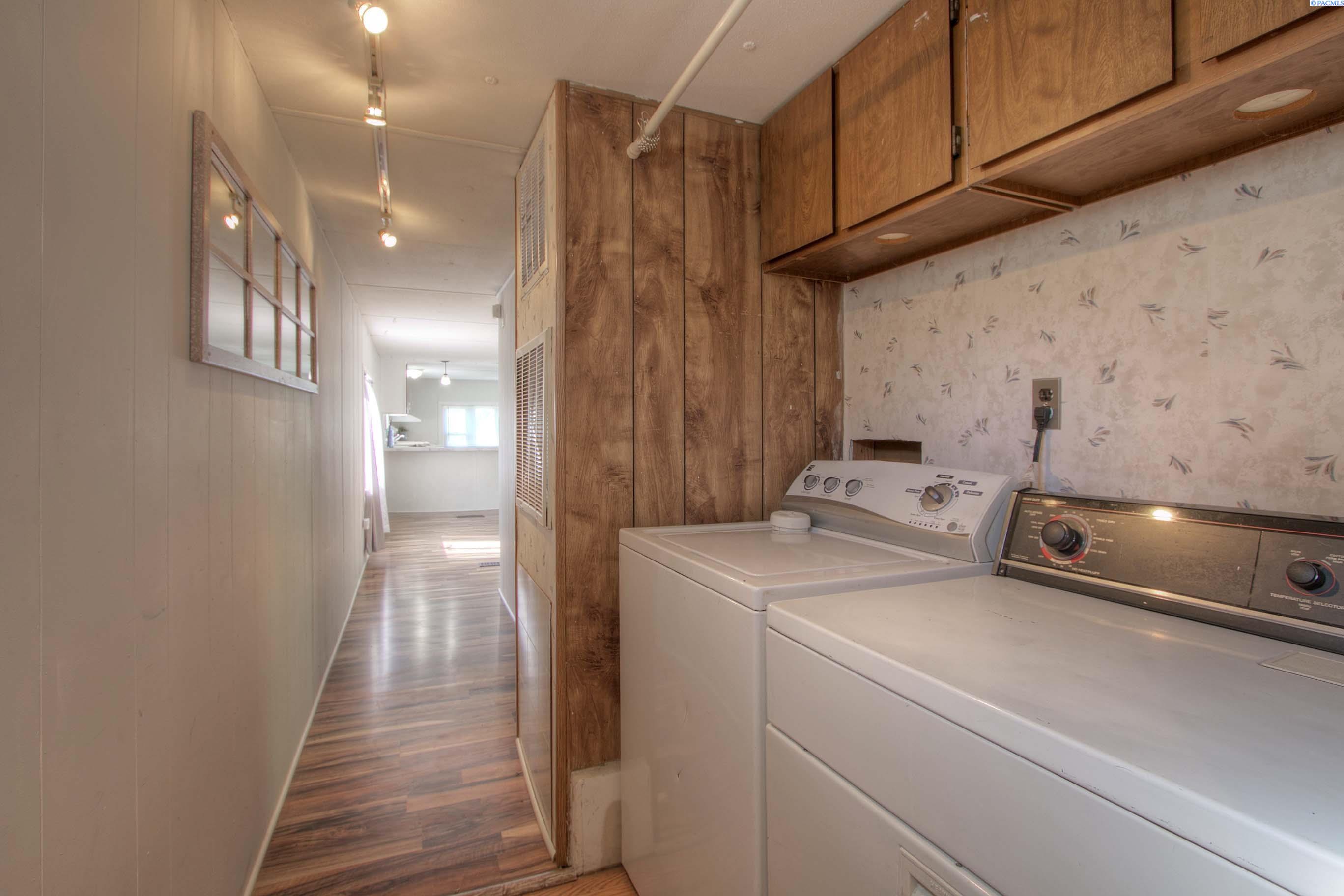 2105 N Steptoe Trlr #27