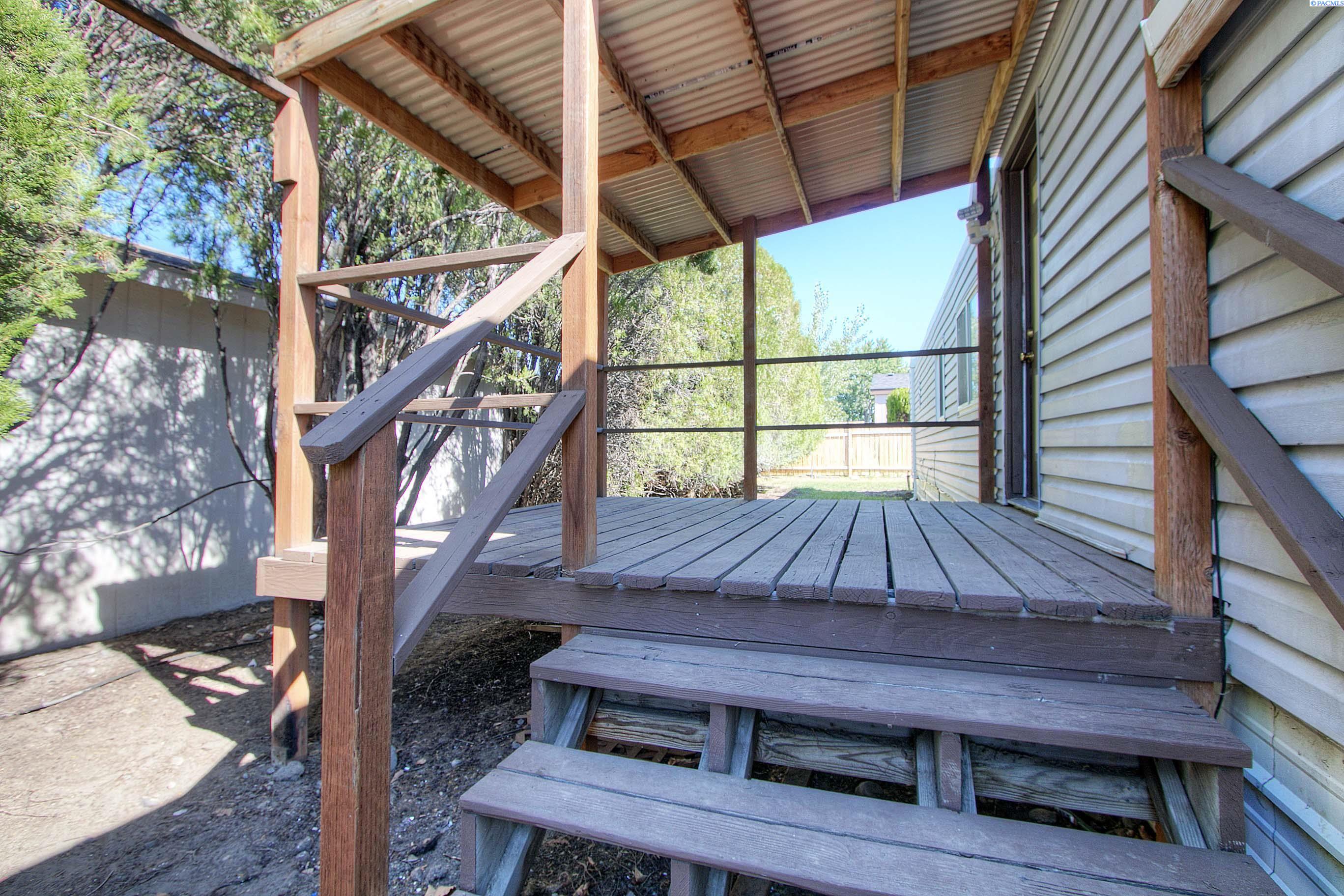 2105 N Steptoe Trlr #27