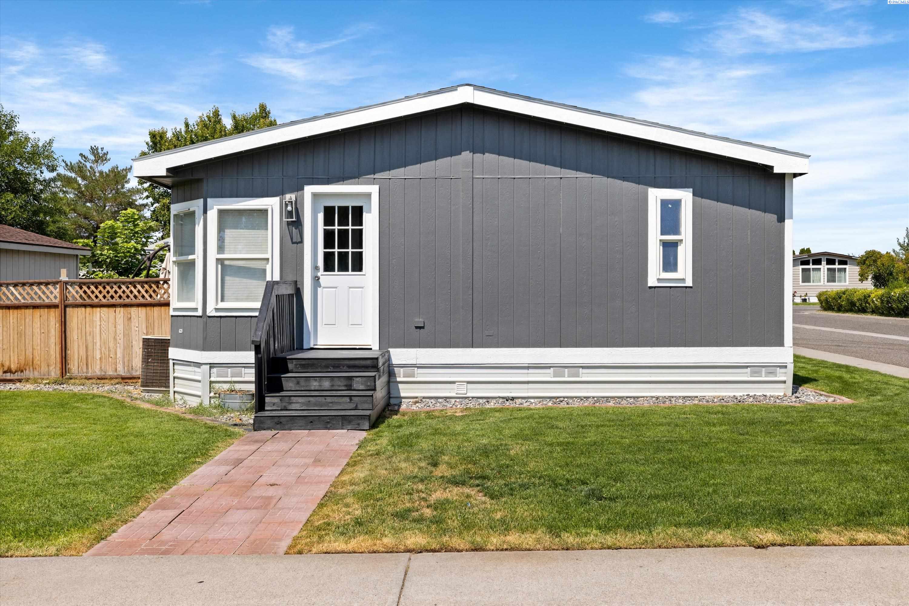 2105 N Steptoe St #66