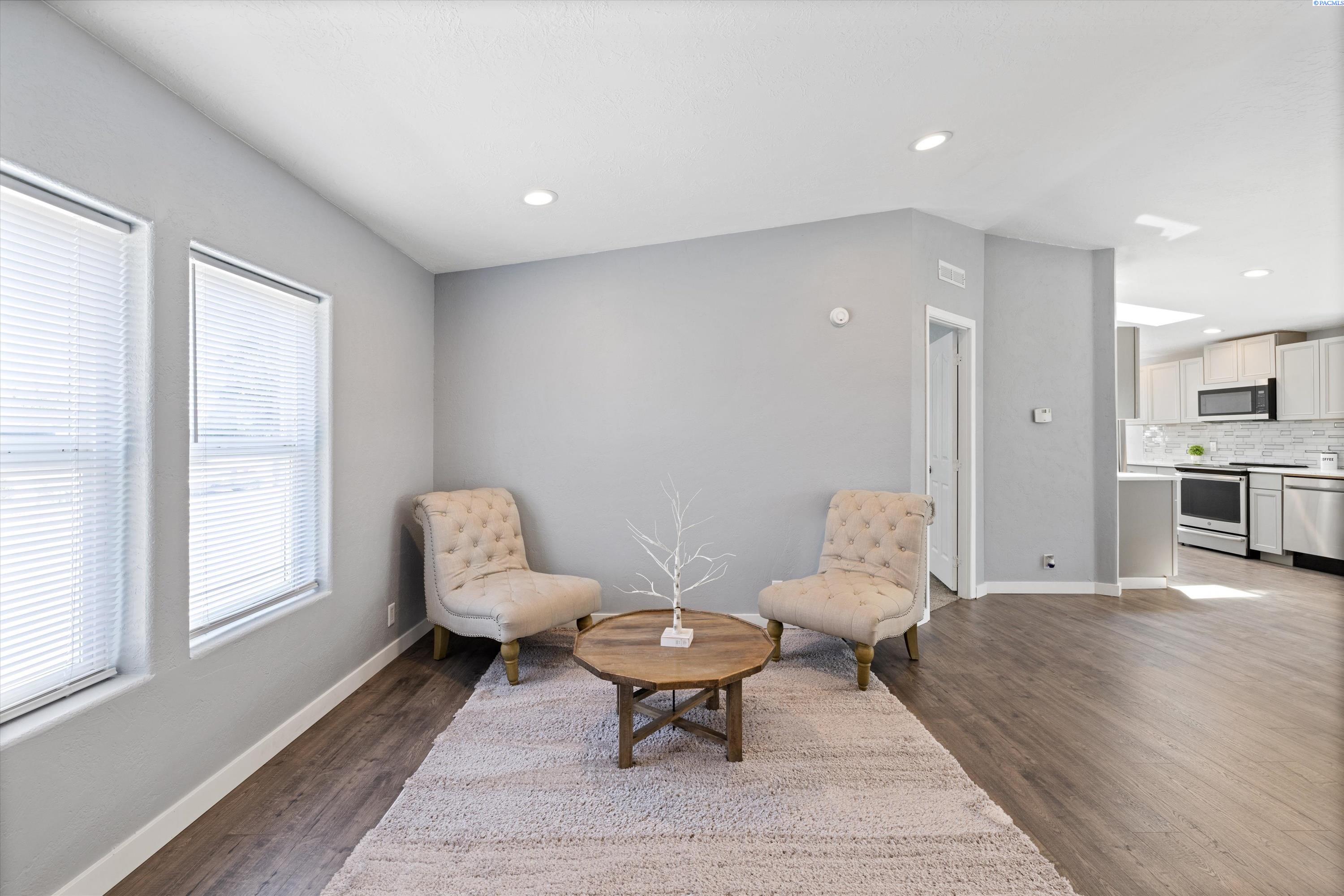 2105 N Steptoe St #66