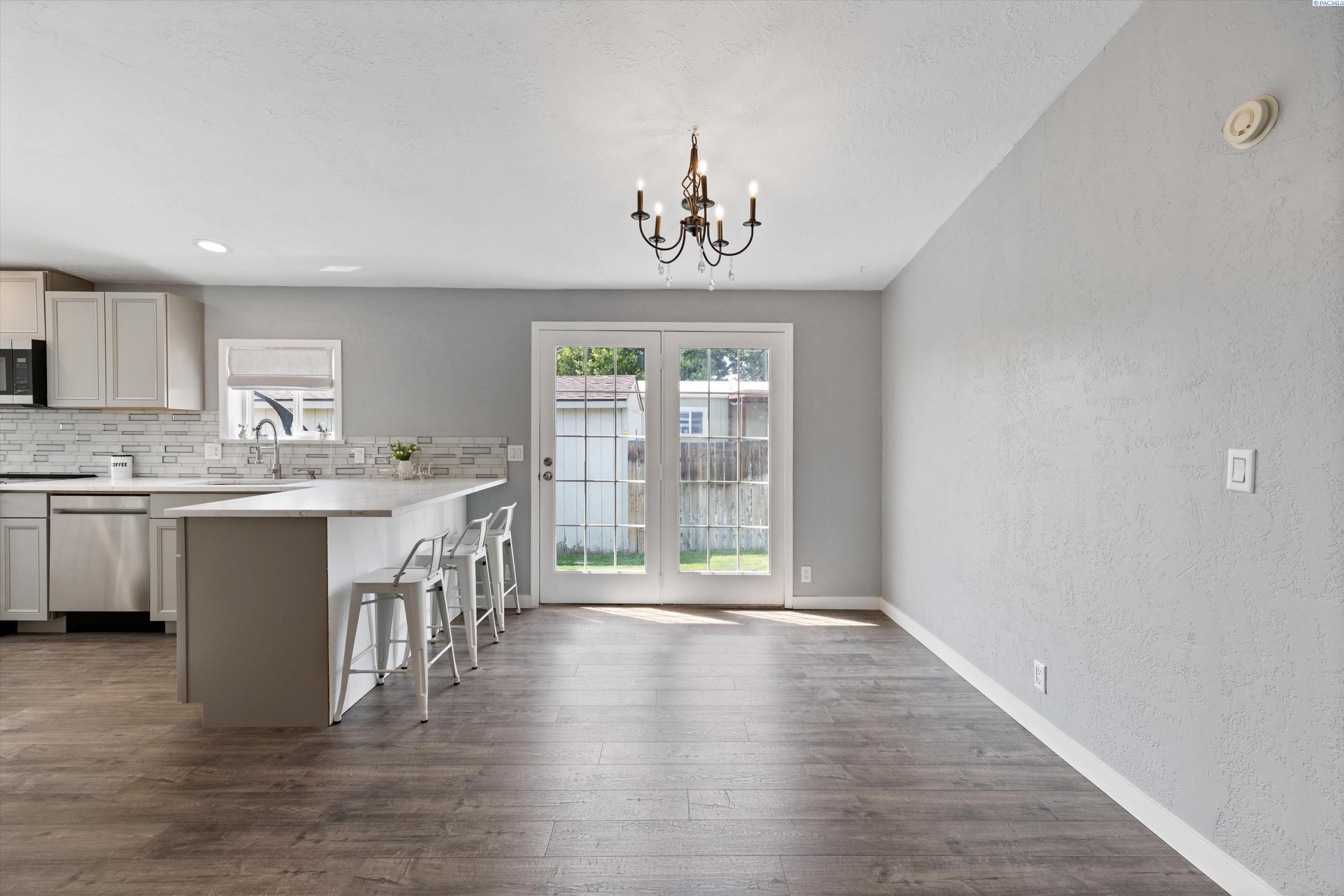 2105 N Steptoe St #66