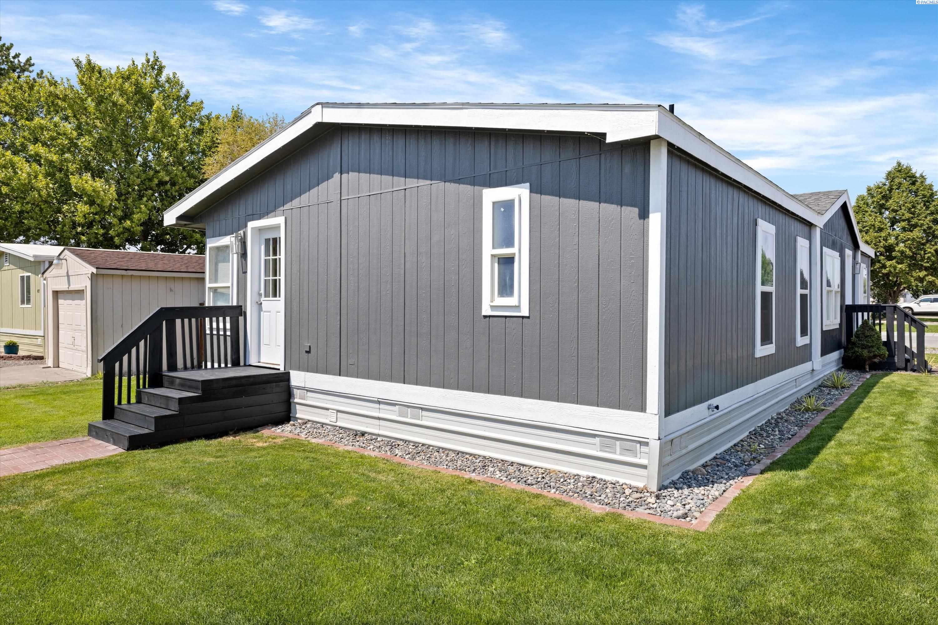 2105 N Steptoe St #66