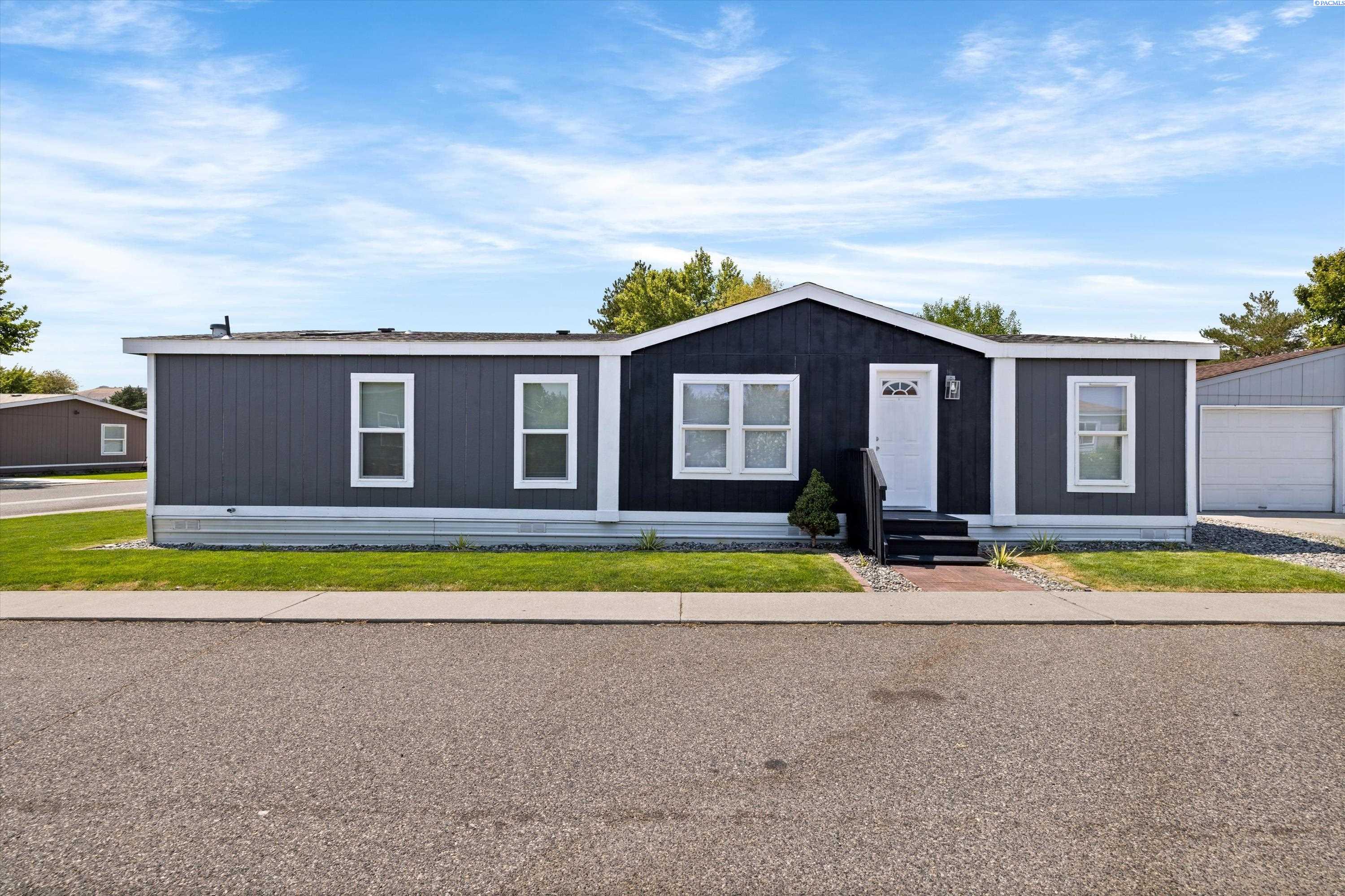 2105 N Steptoe St #66