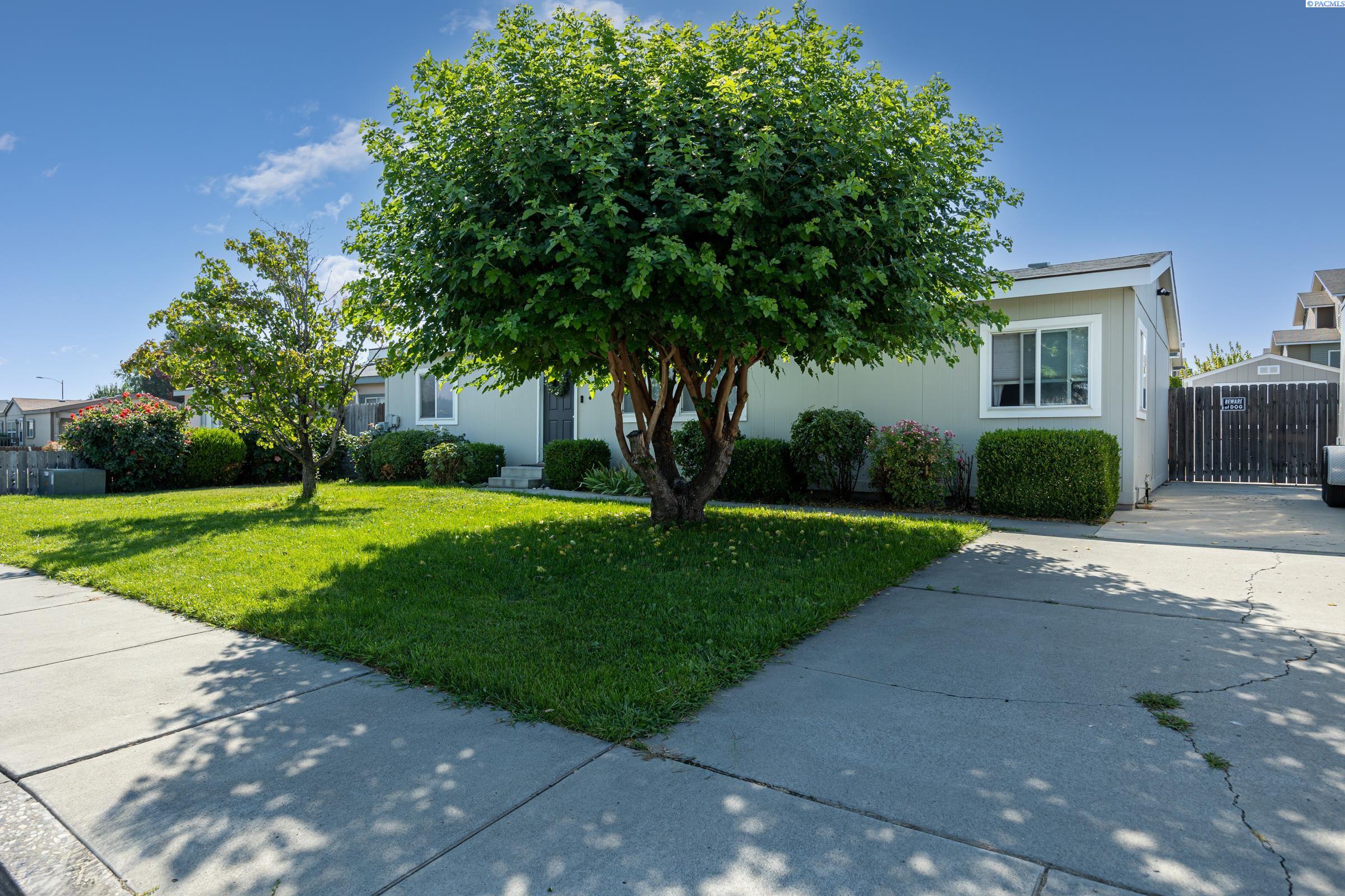 4713 W Grand Ronde Ave.