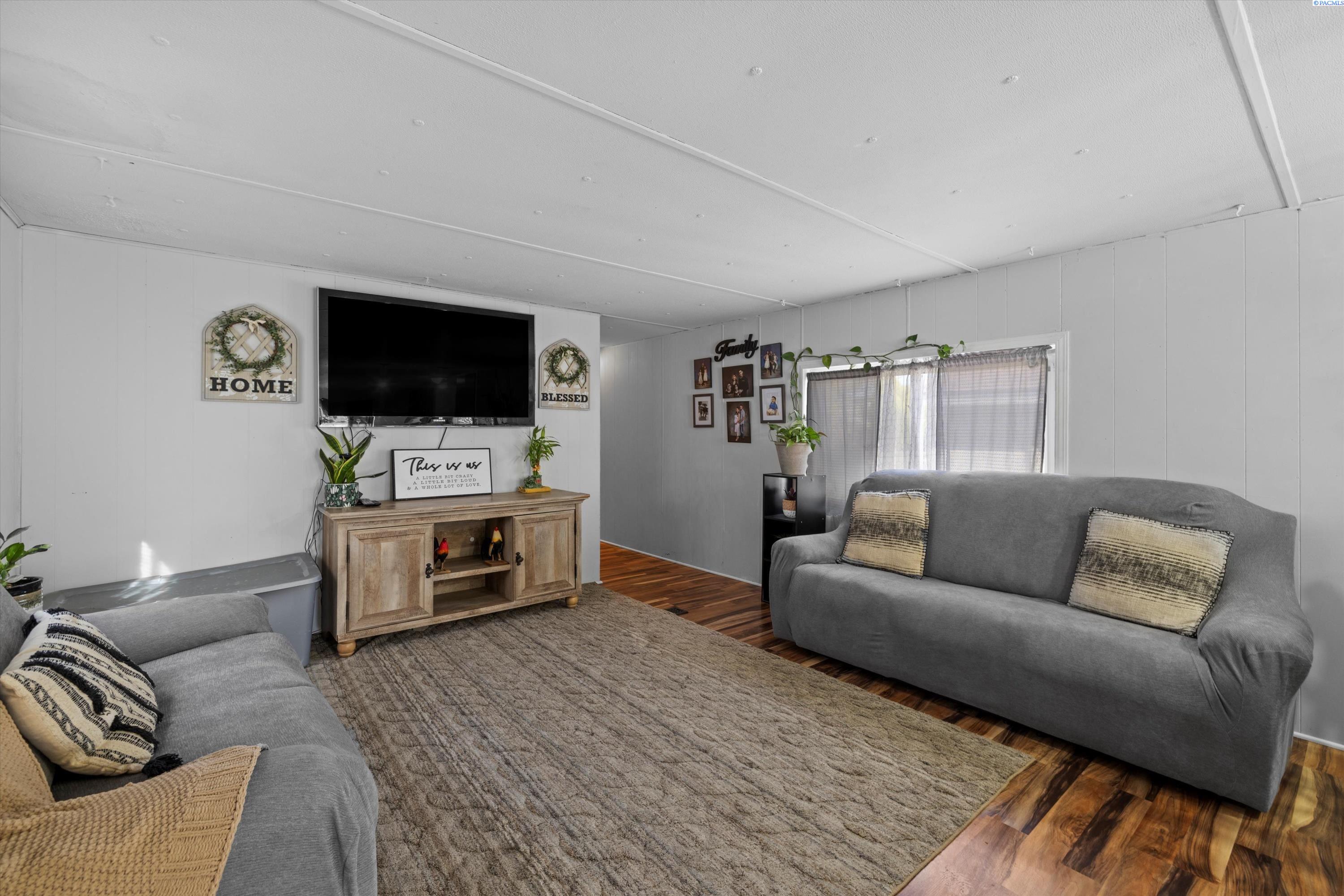 2105 N Steptoe St Trlr 27