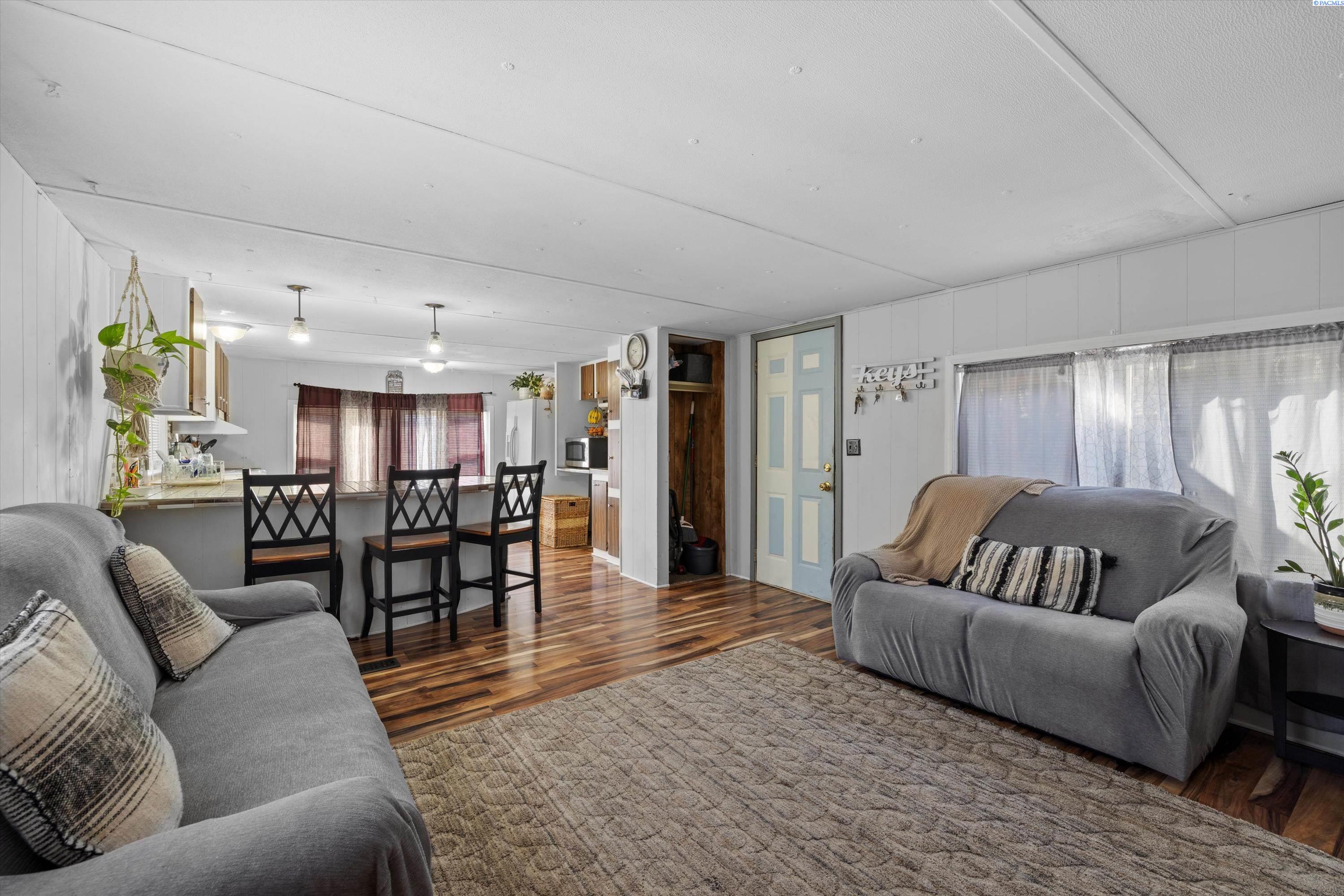 2105 N Steptoe St Trlr 27