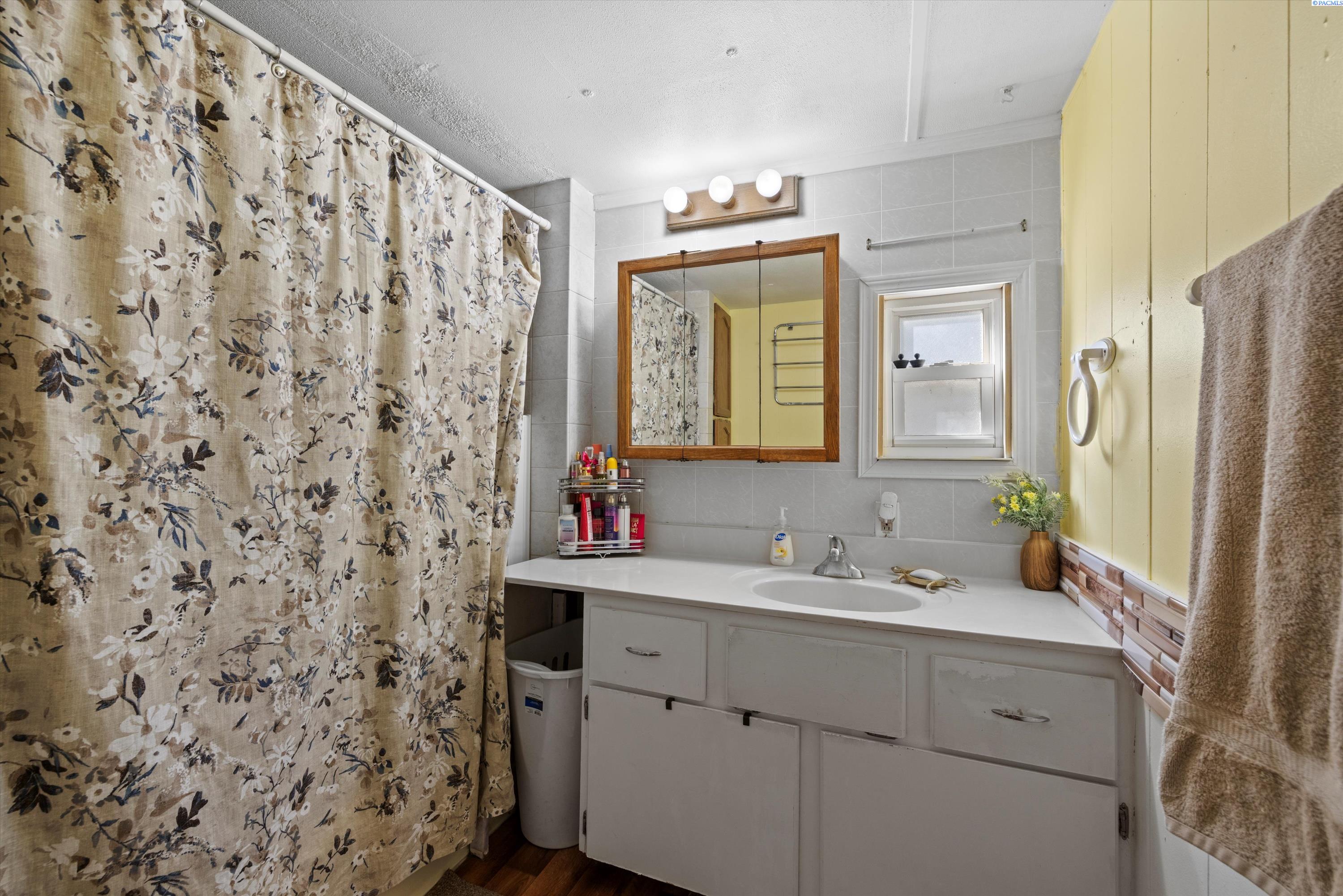 2105 N Steptoe St Trlr 27