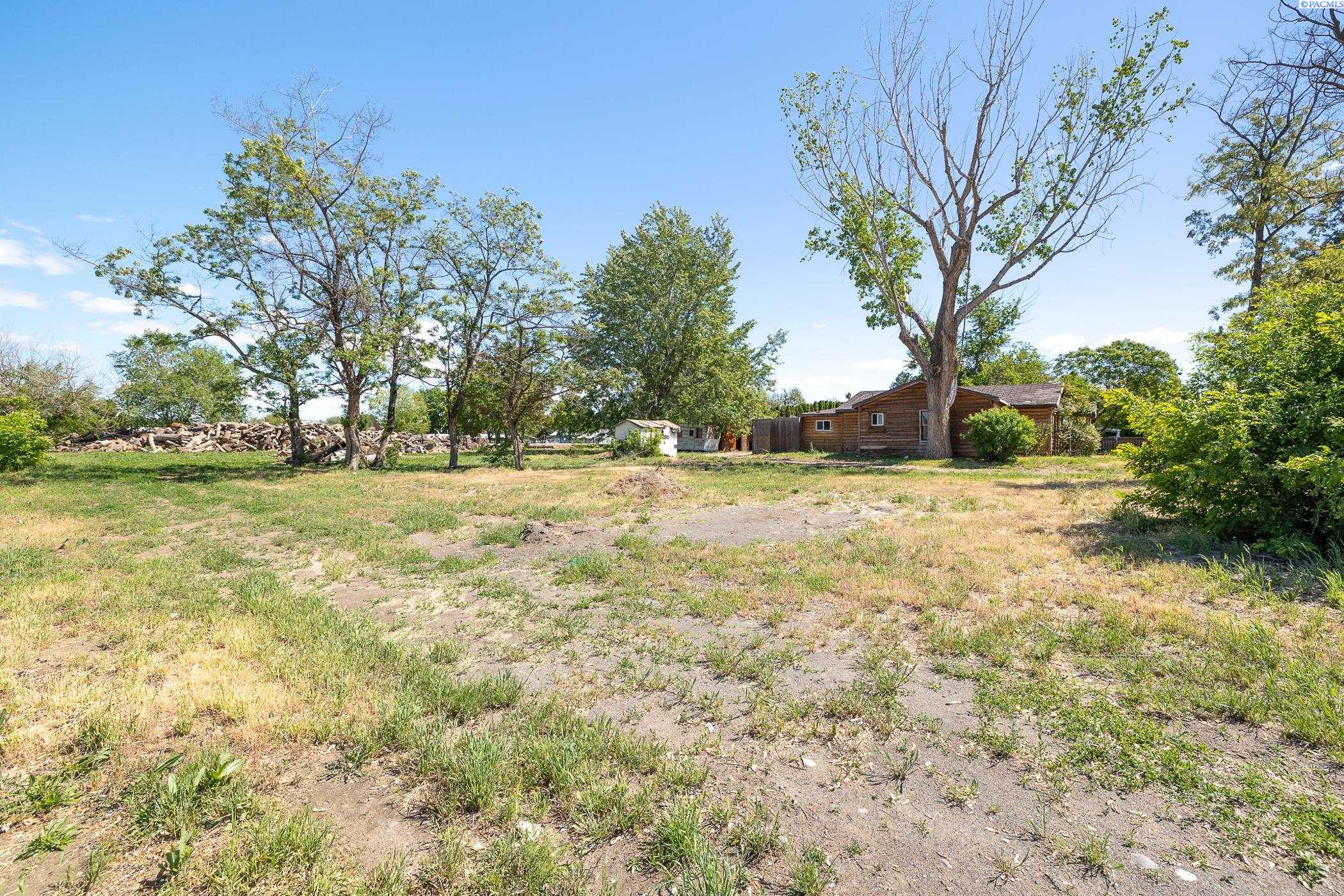 216706 E Bryson Brown Rd