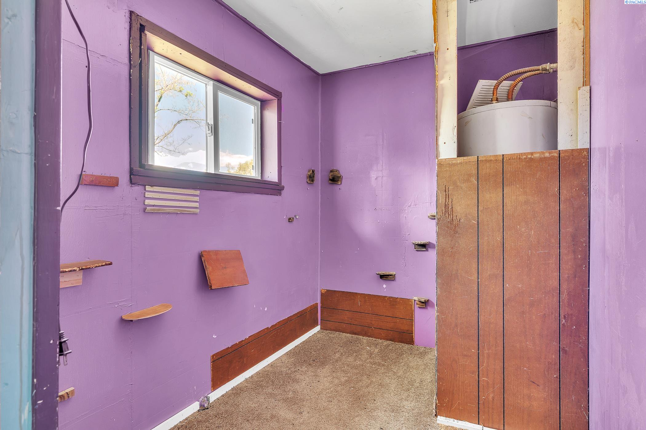 216706 E Bryson Brown Rd