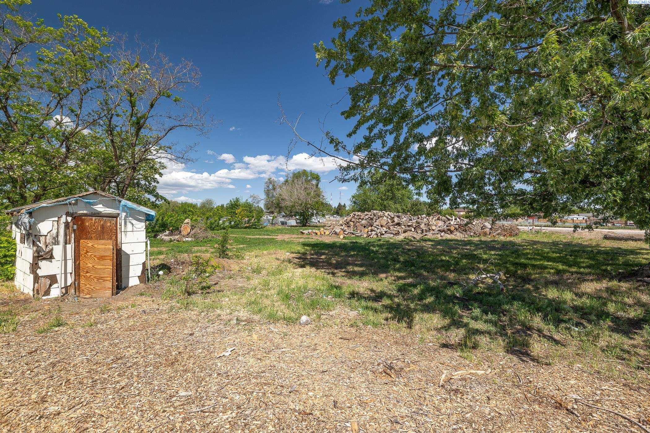 216706 E Bryson Brown Rd