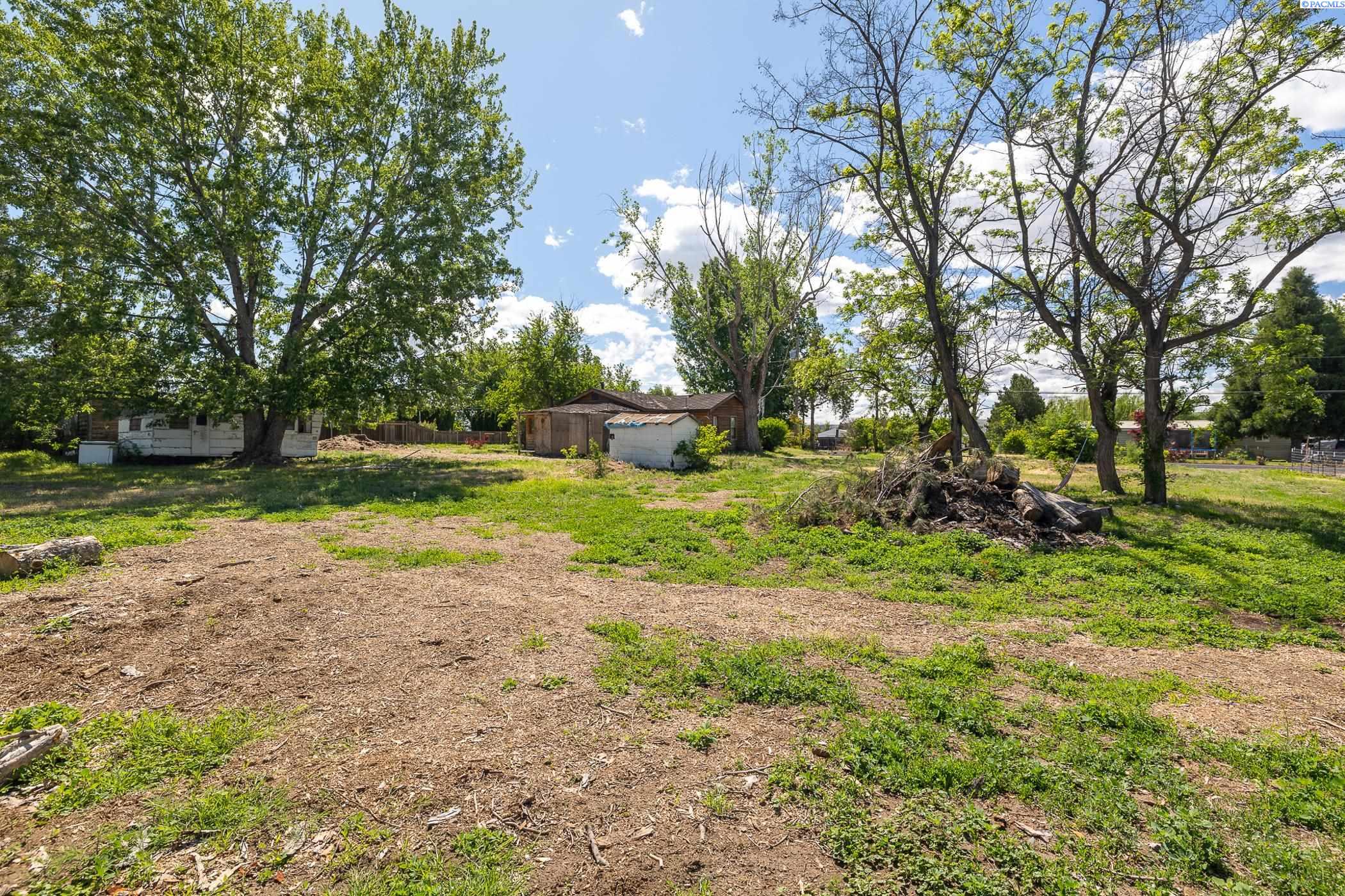 216706 E Bryson Brown Rd