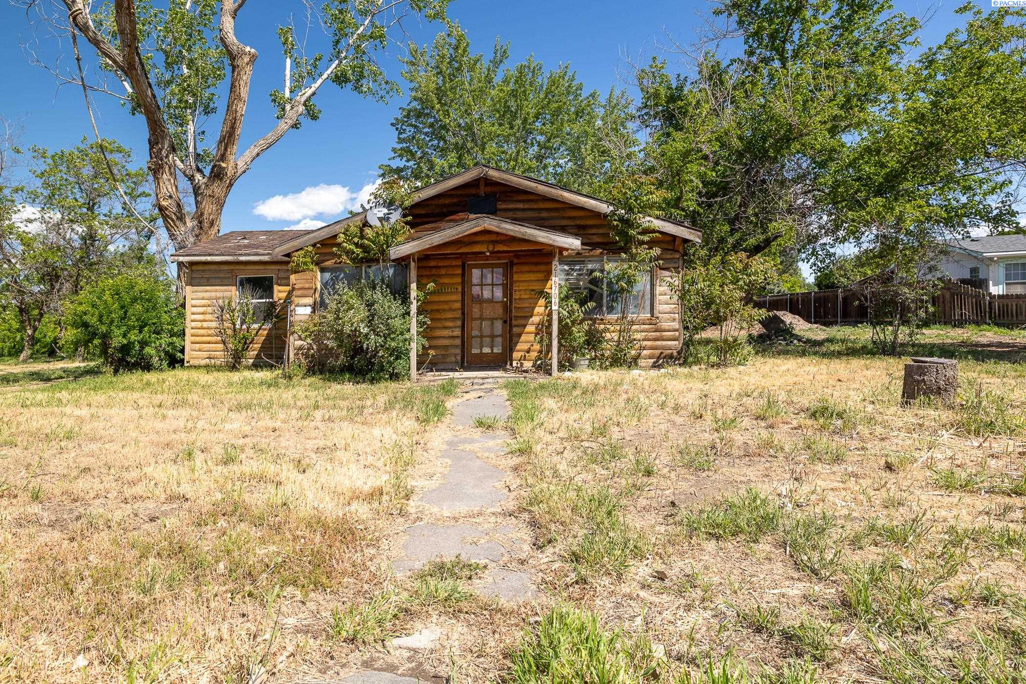 216706 E Bryson Brown Rd