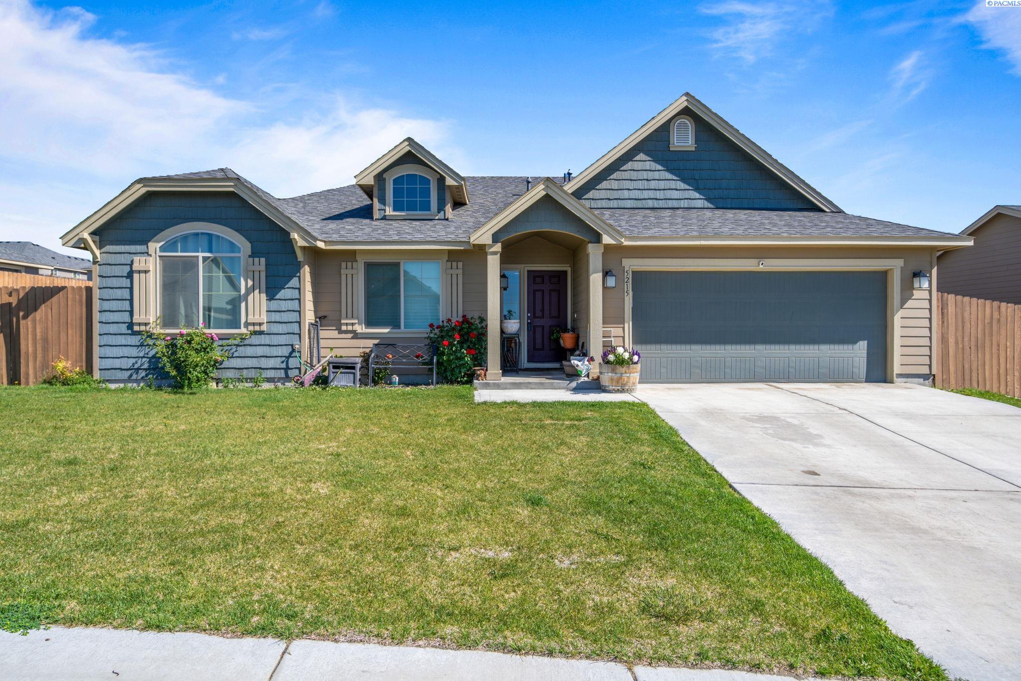 5215 Nashville Drive