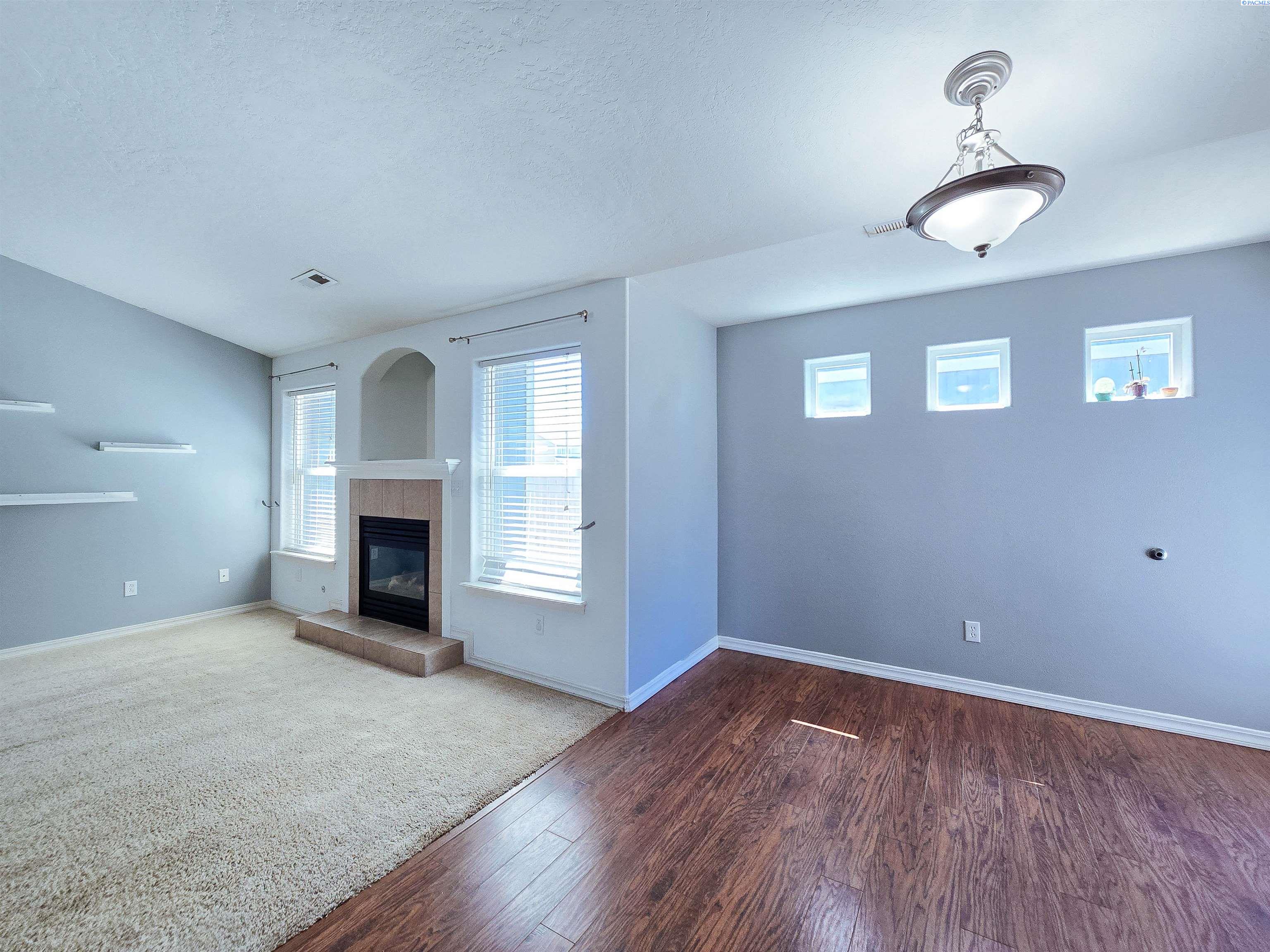 5720 Washougal Lane