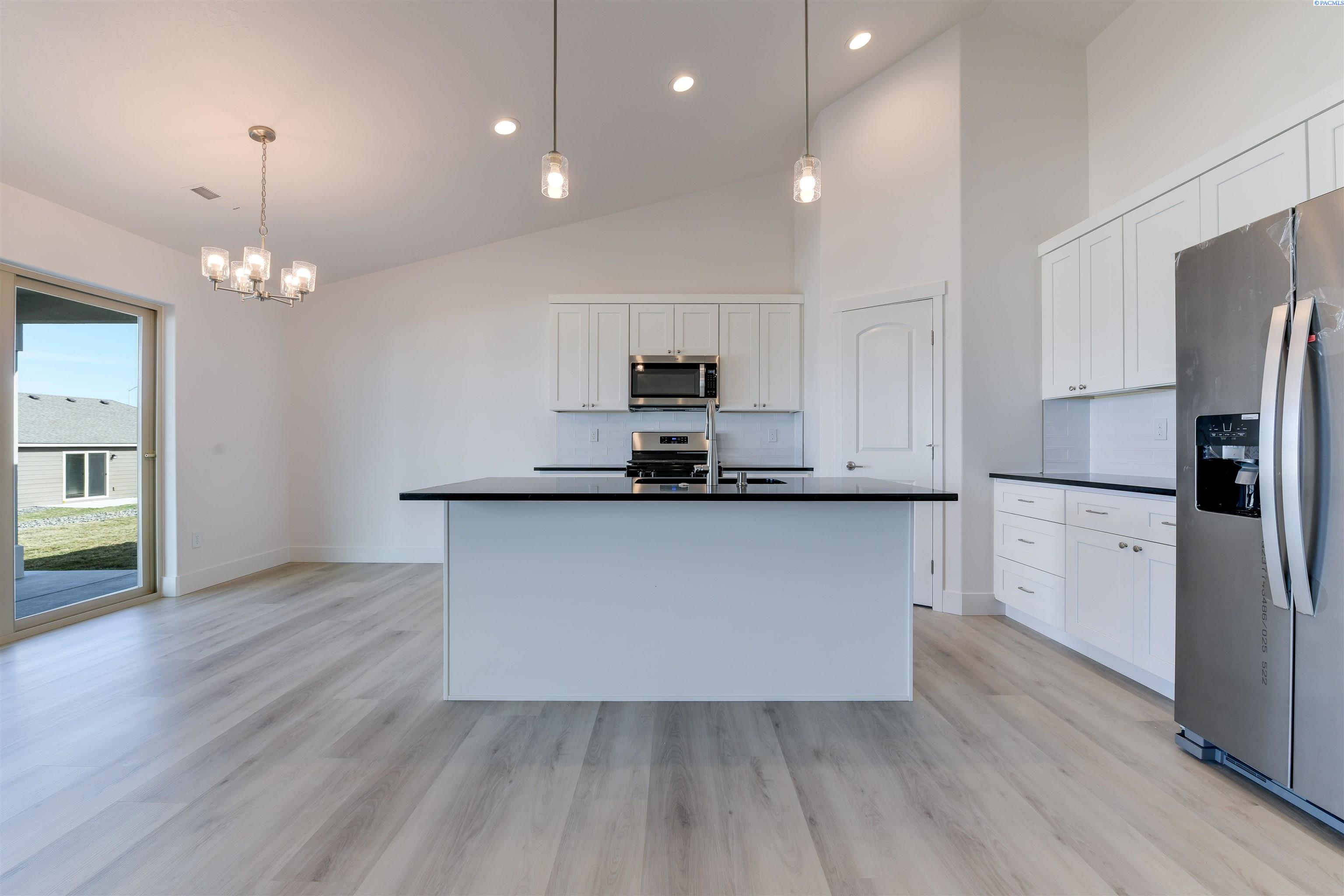 10505 Silverbright Dr