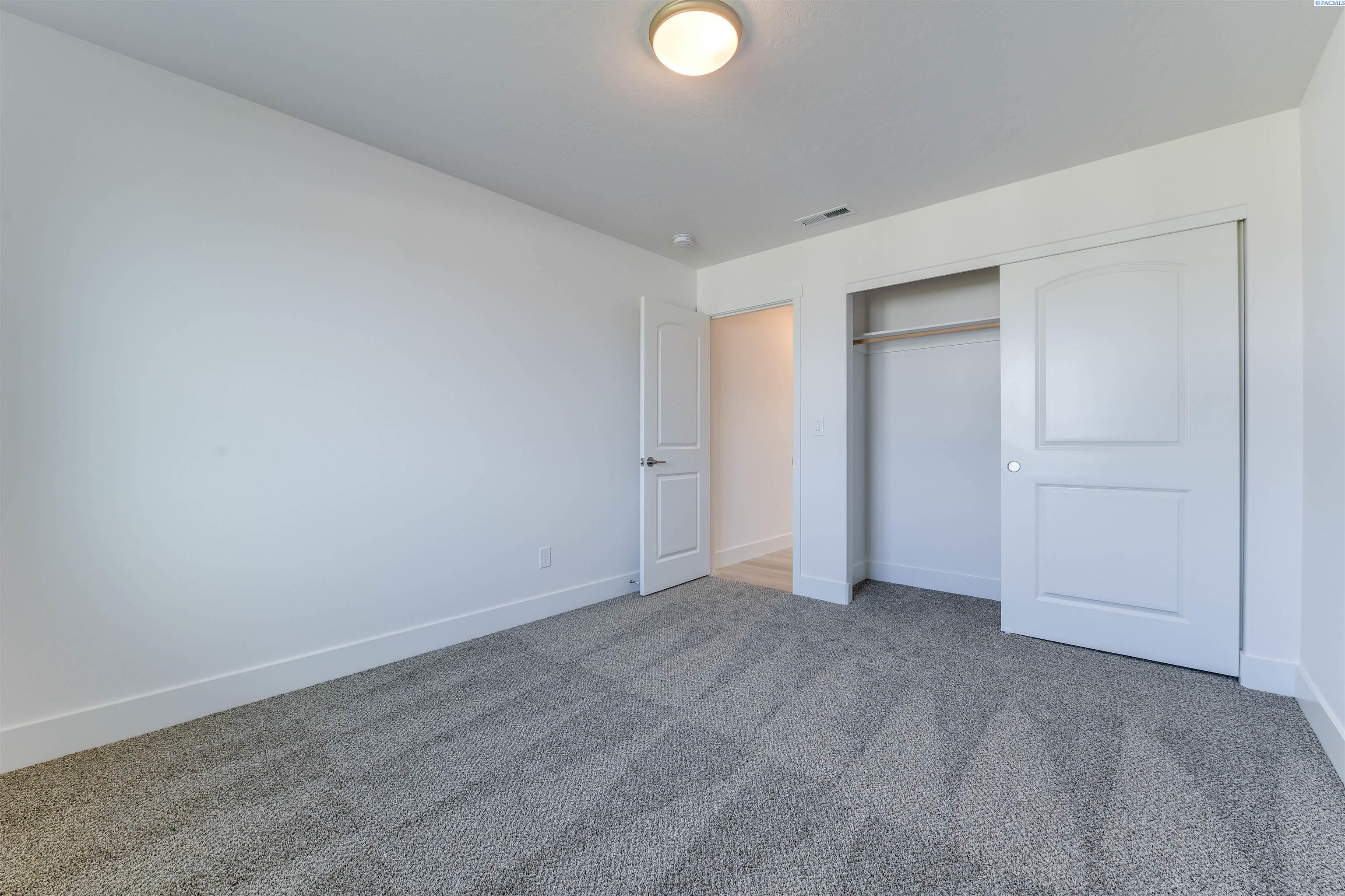 10505 Silverbright Dr