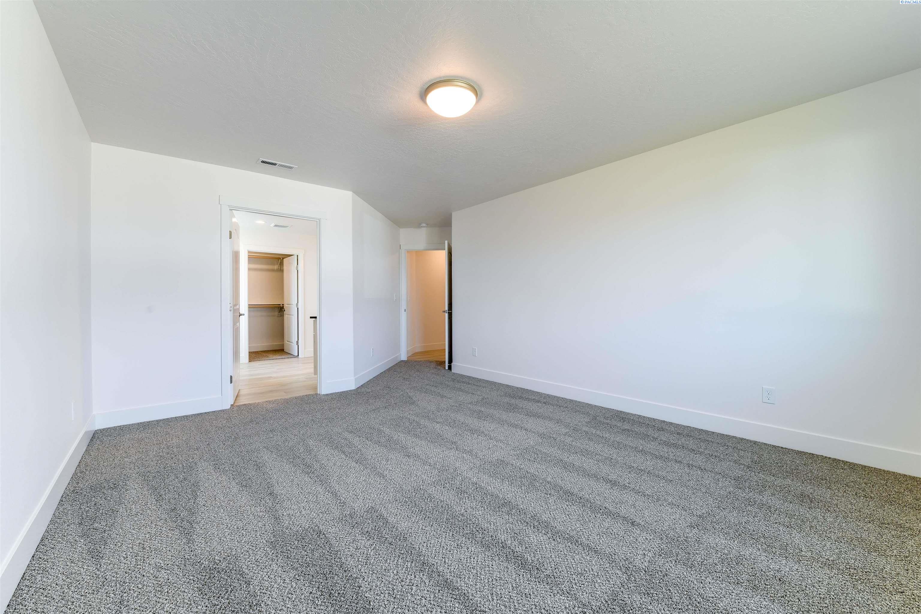 10505 Silverbright Dr