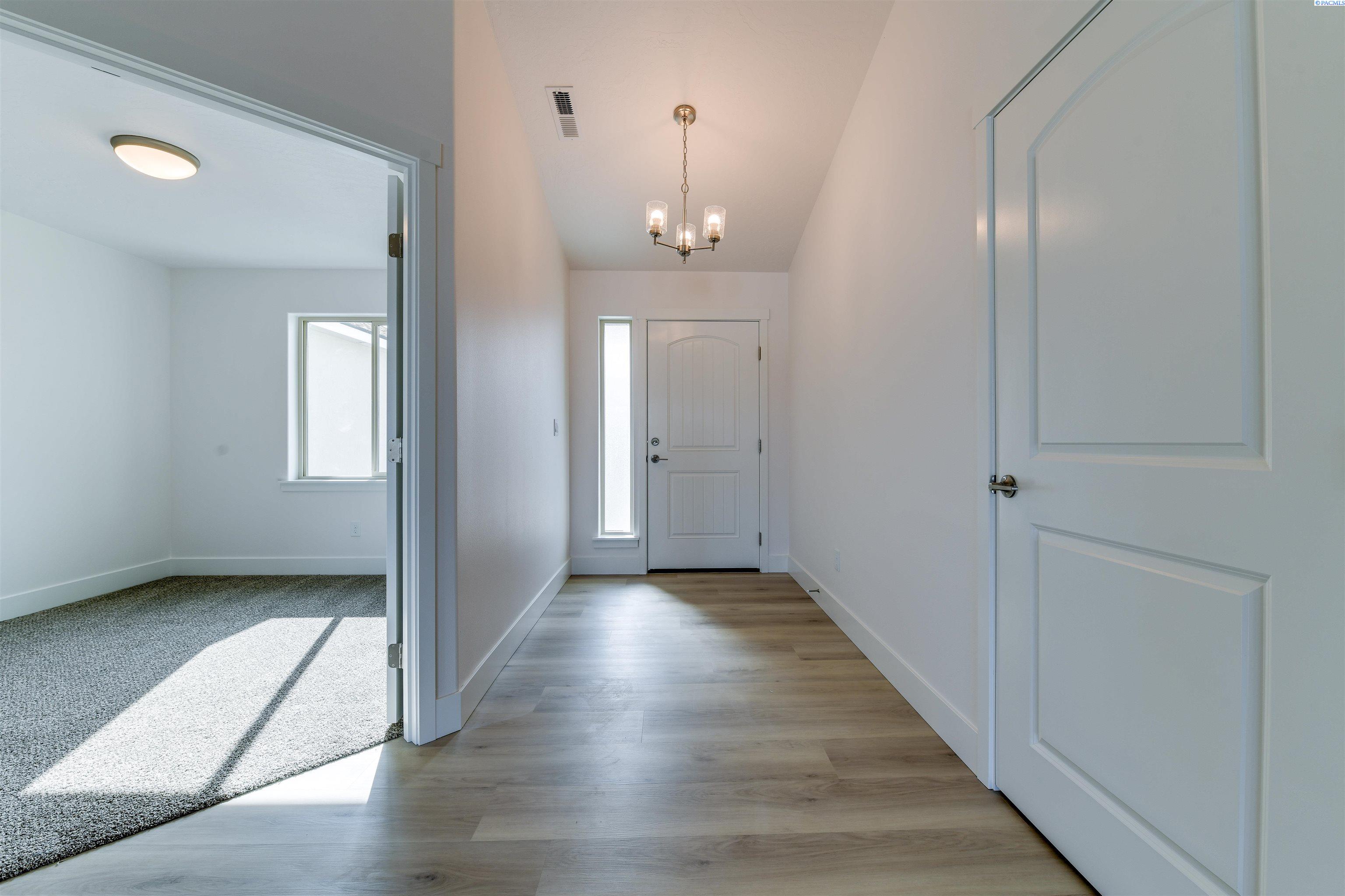 10505 Silverbright Dr