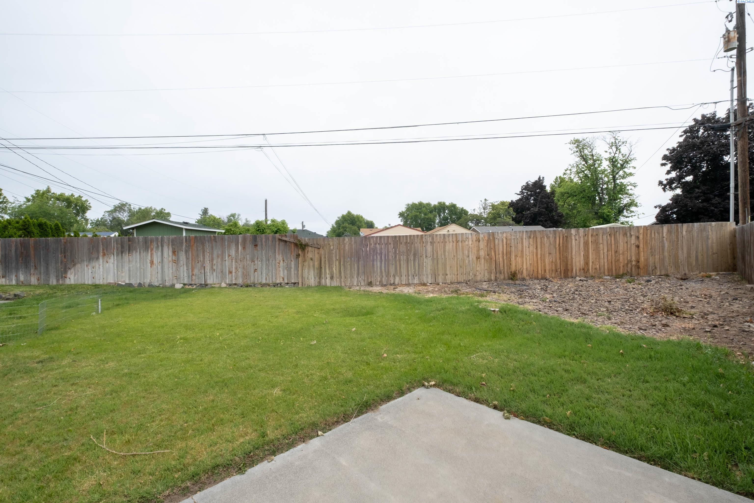 1318 W 3rd