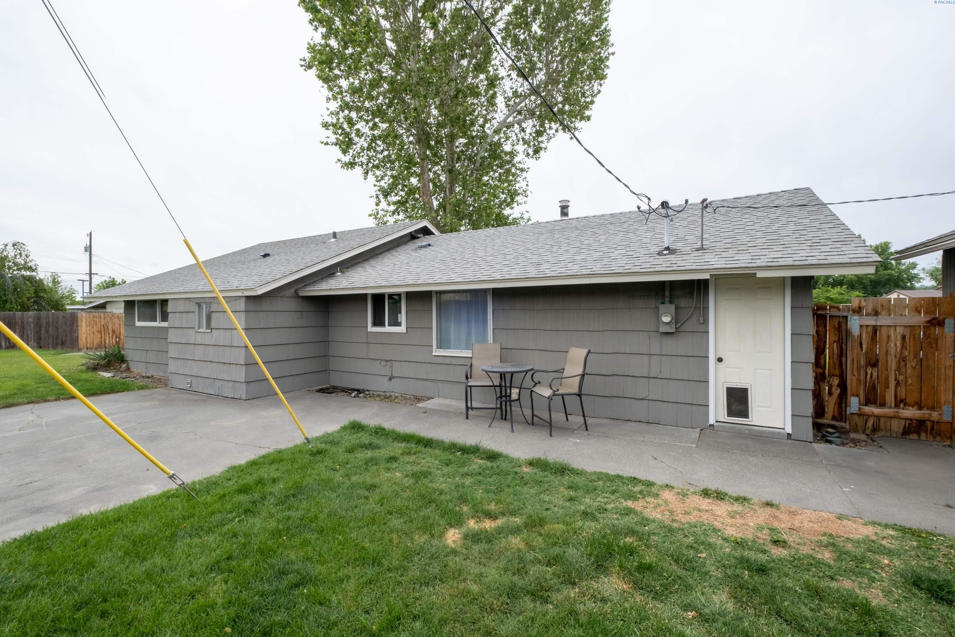 1318 W 3rd