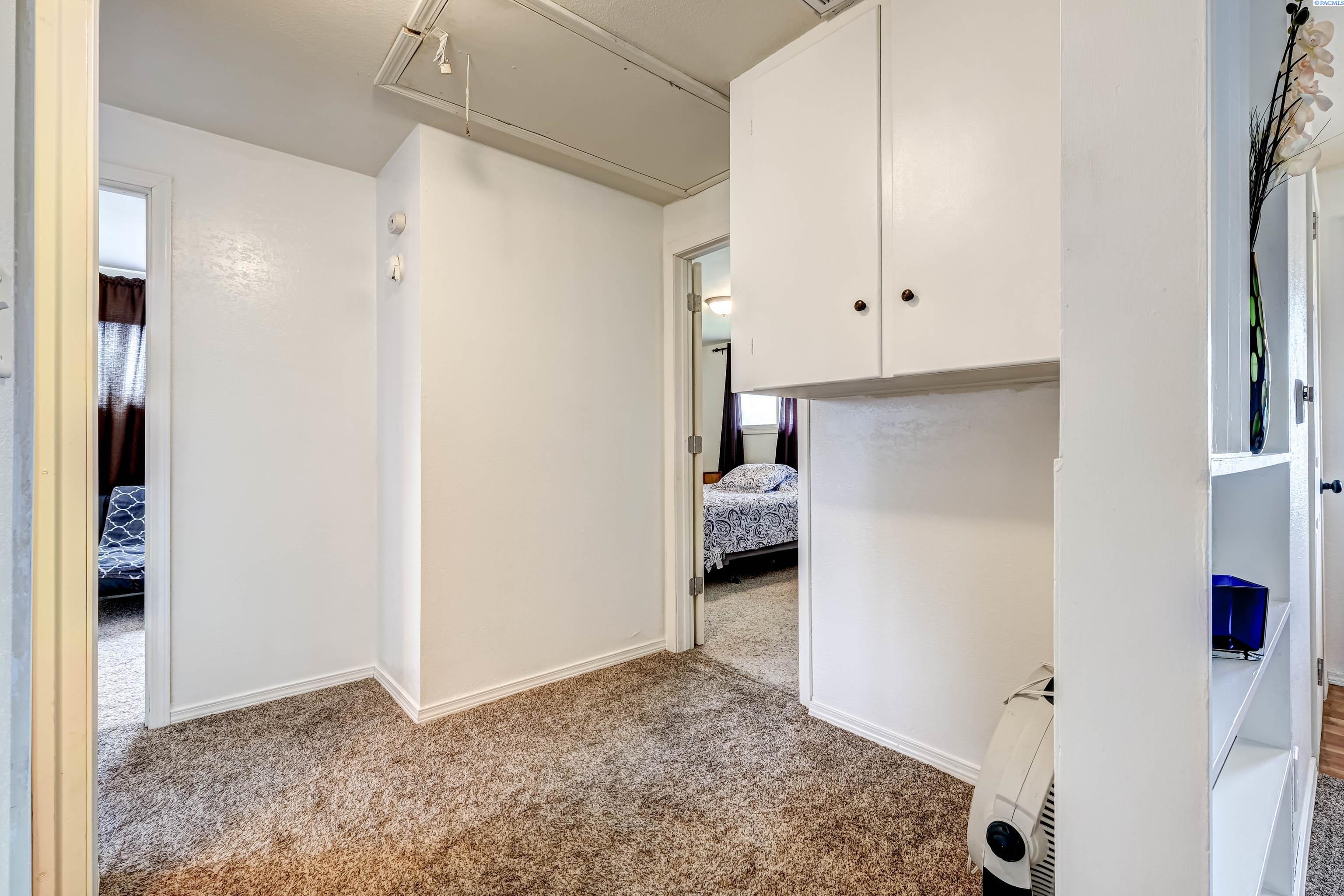 1318 W 3rd