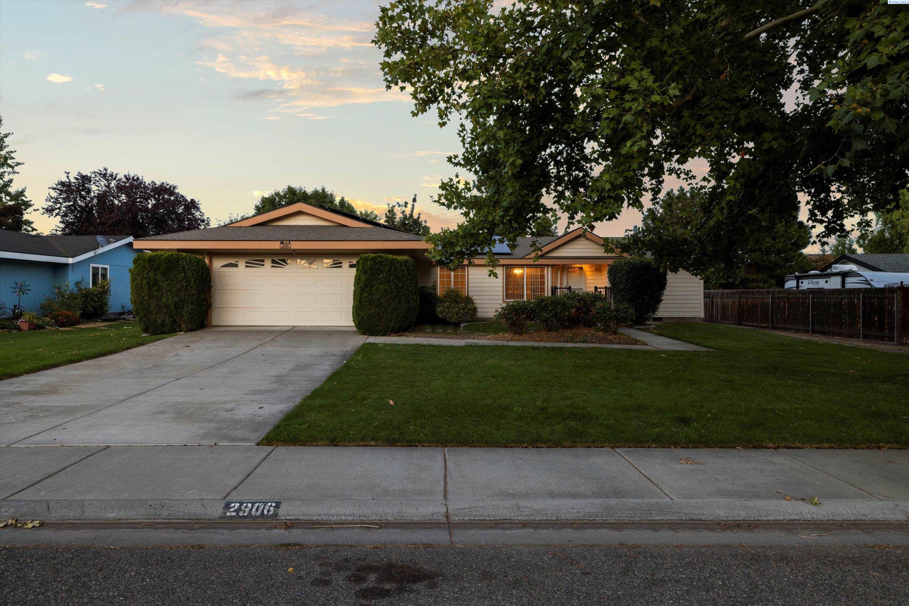 2906 Chicory Dr