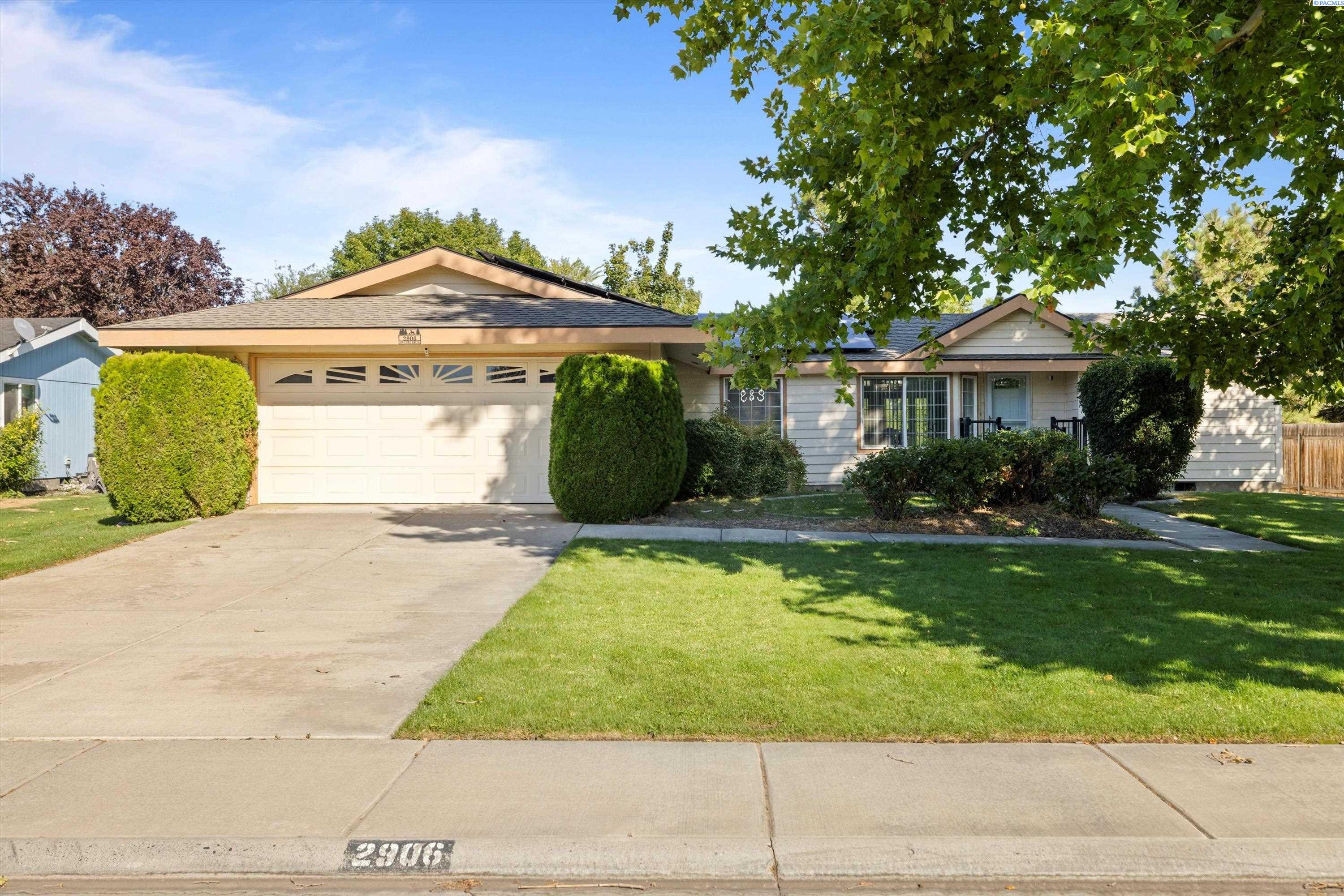 2906 Chicory Dr