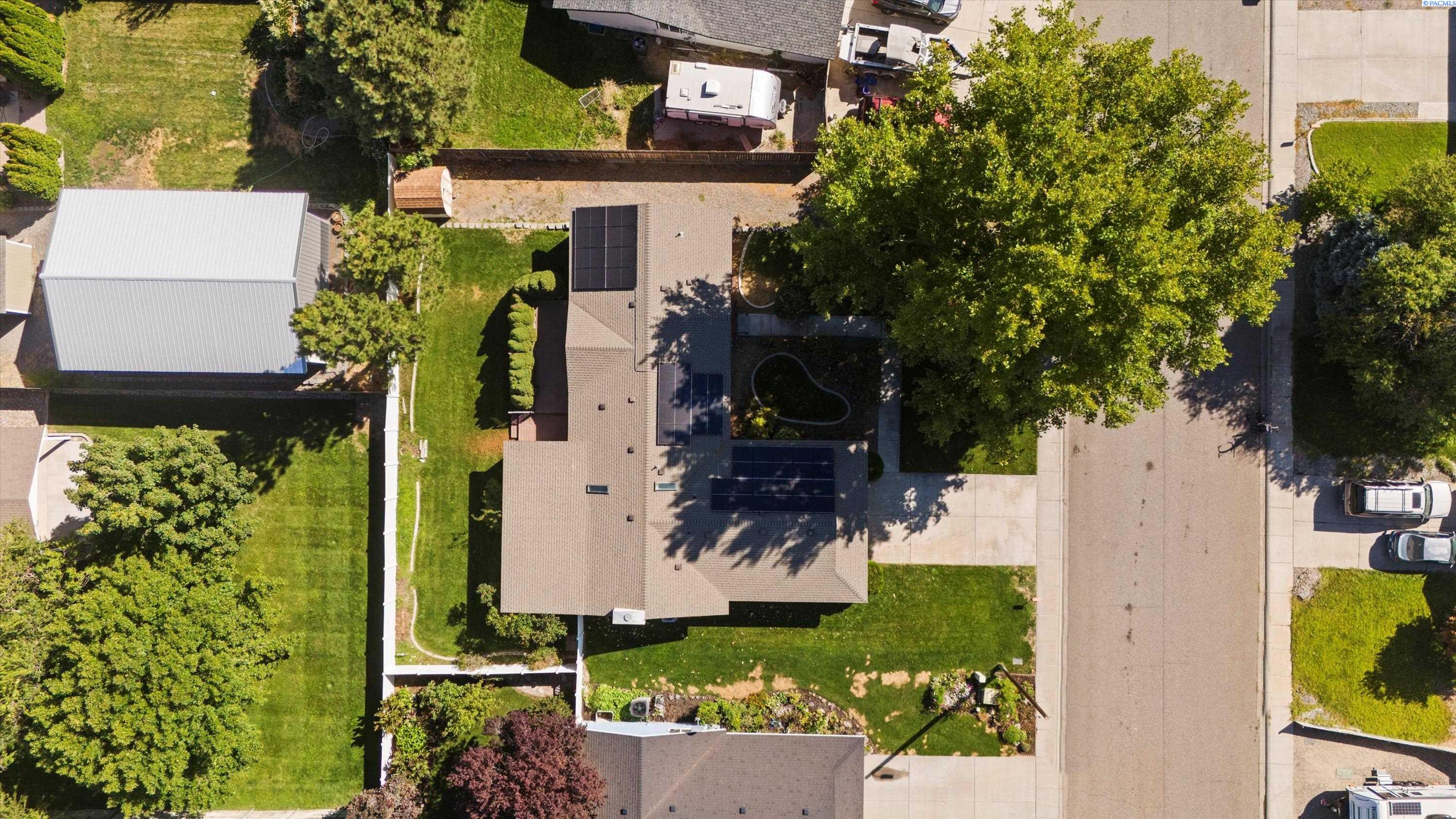2906 Chicory Dr