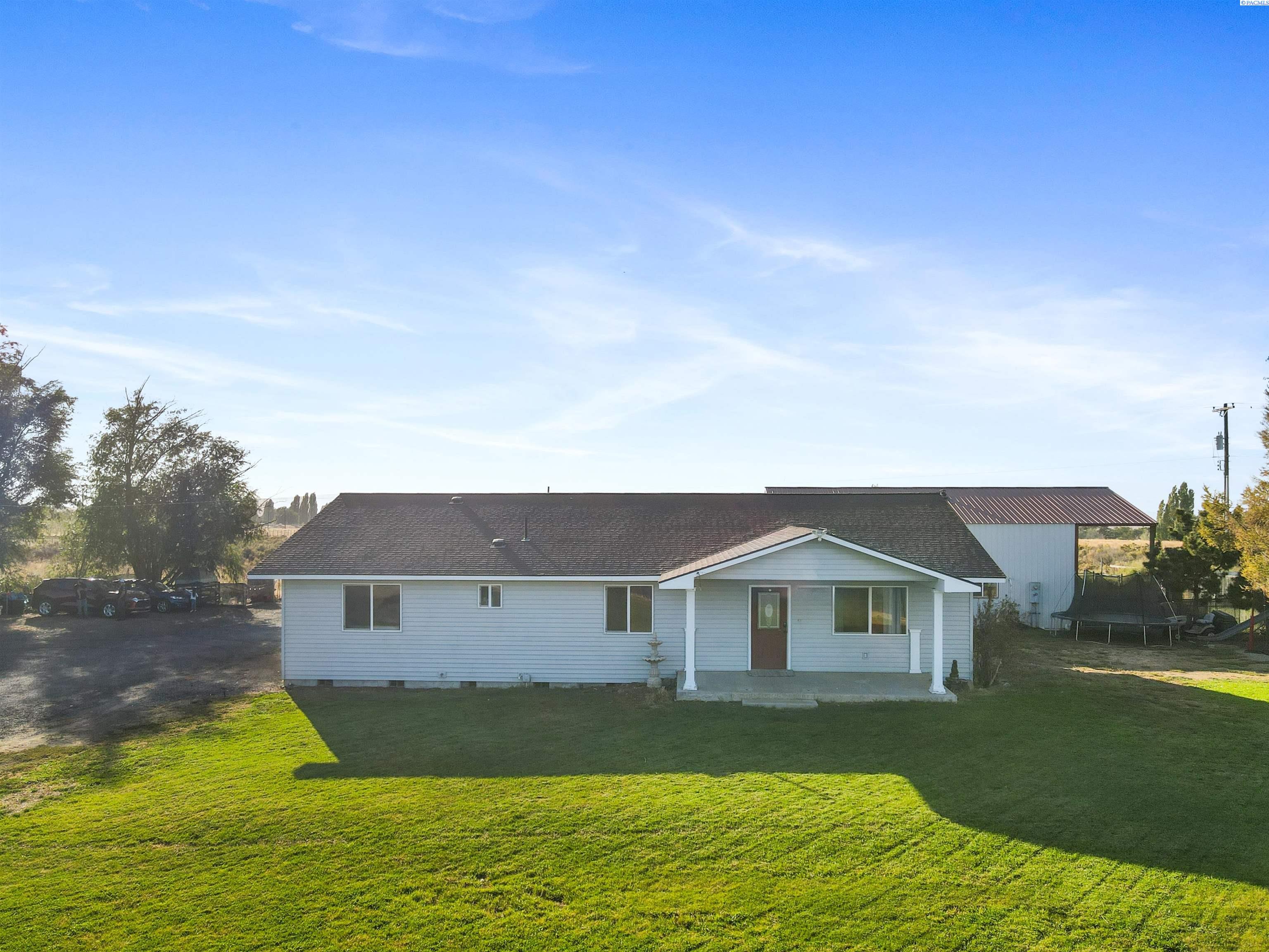 2220 W Sielaff Lane