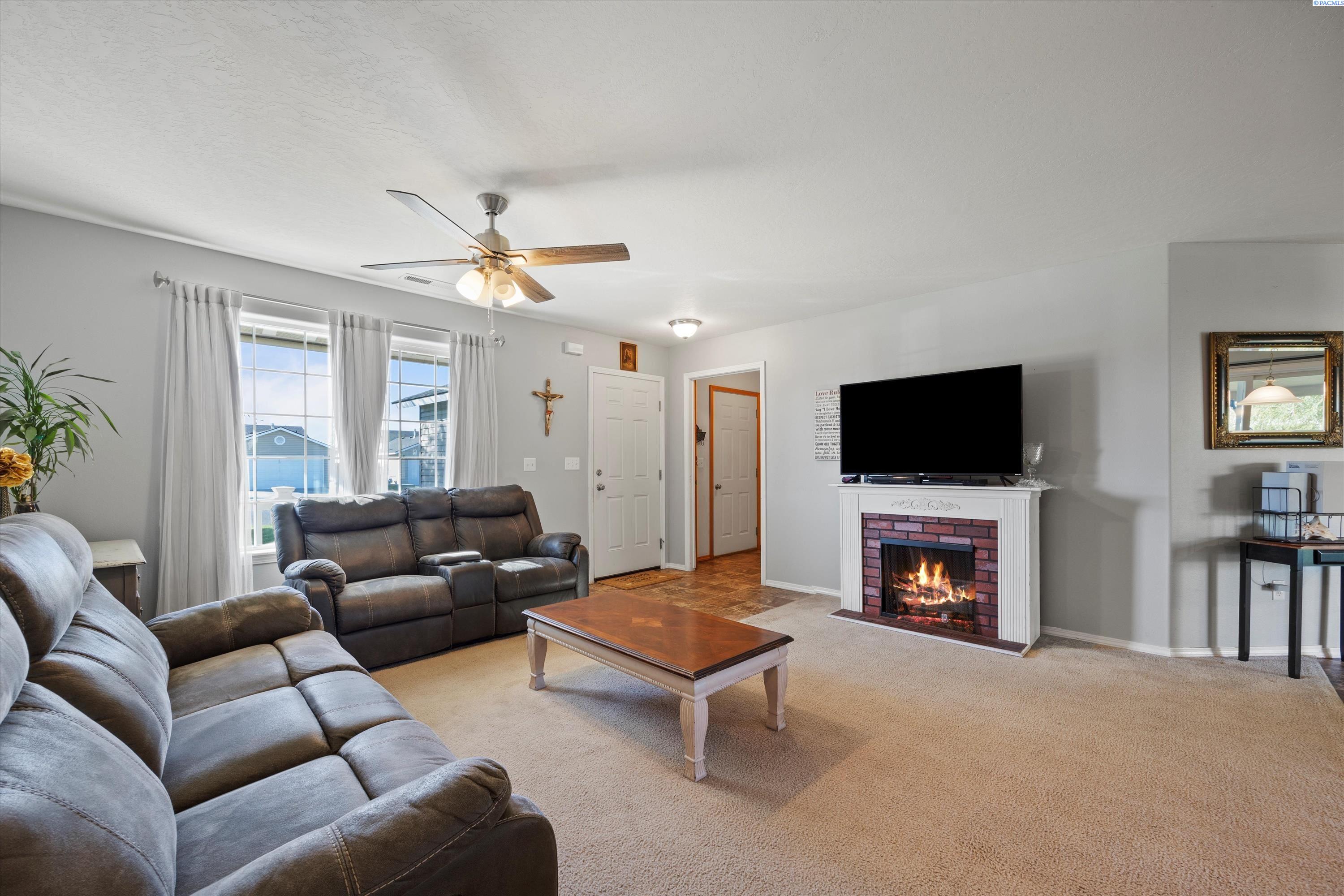 919 N Beech