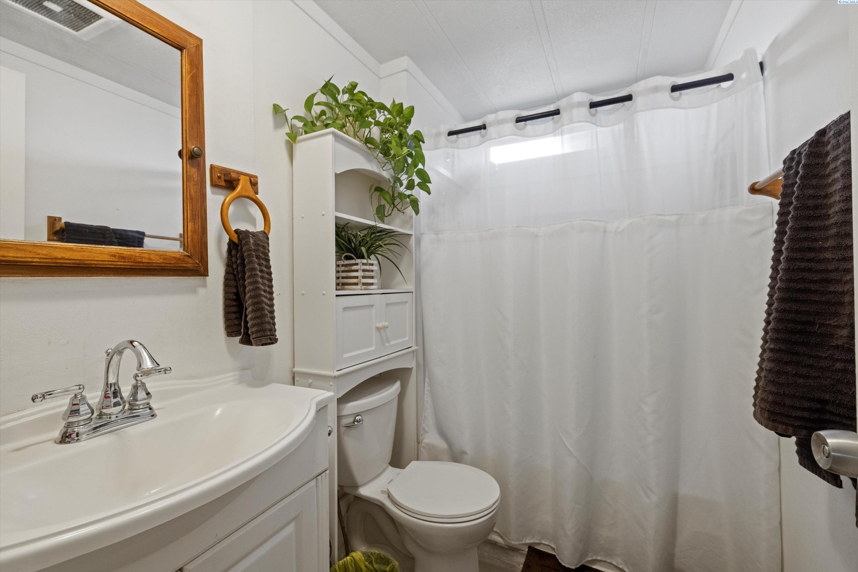 1724 W 45th Ave Unit: A60