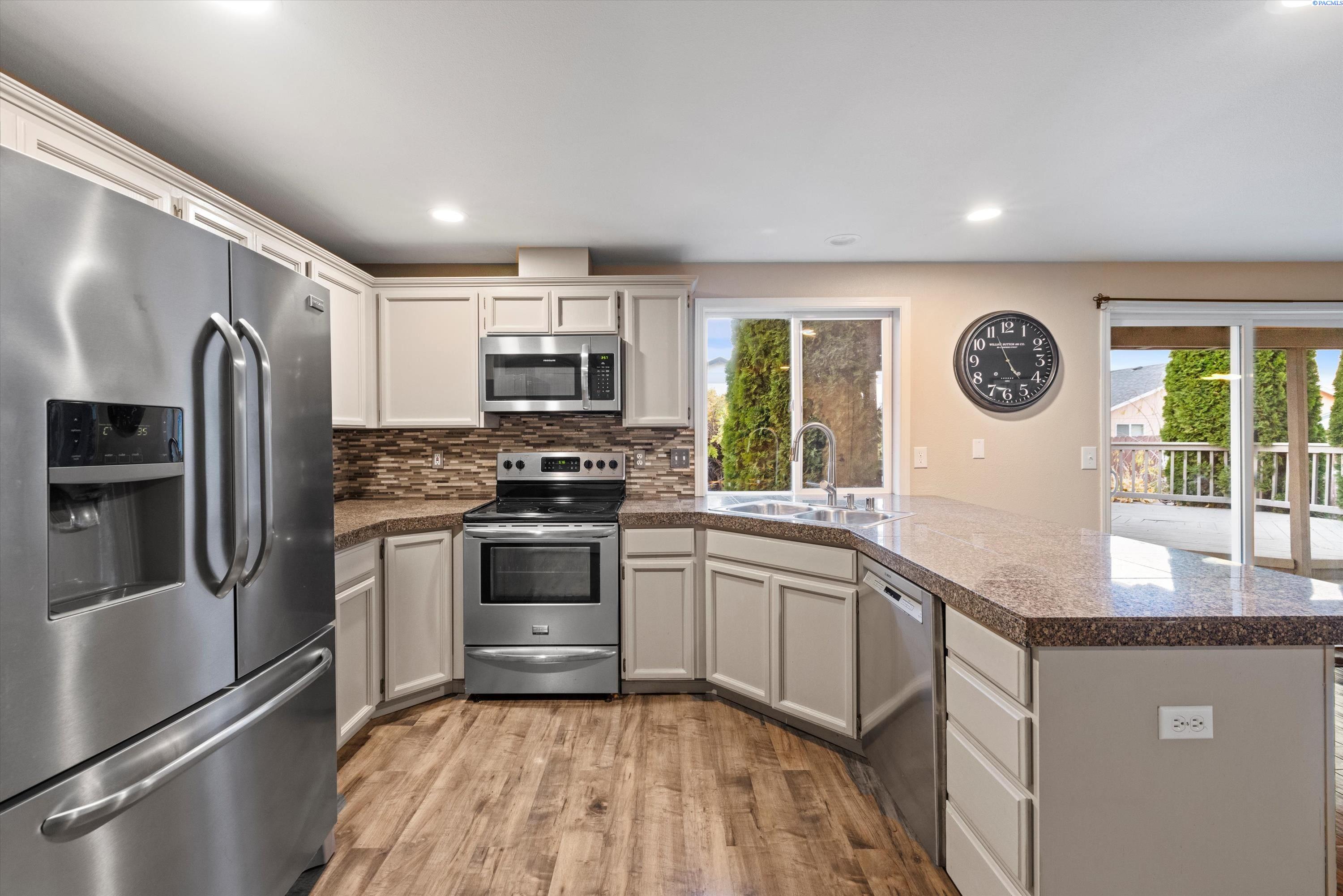 7612 Galiano Dr.