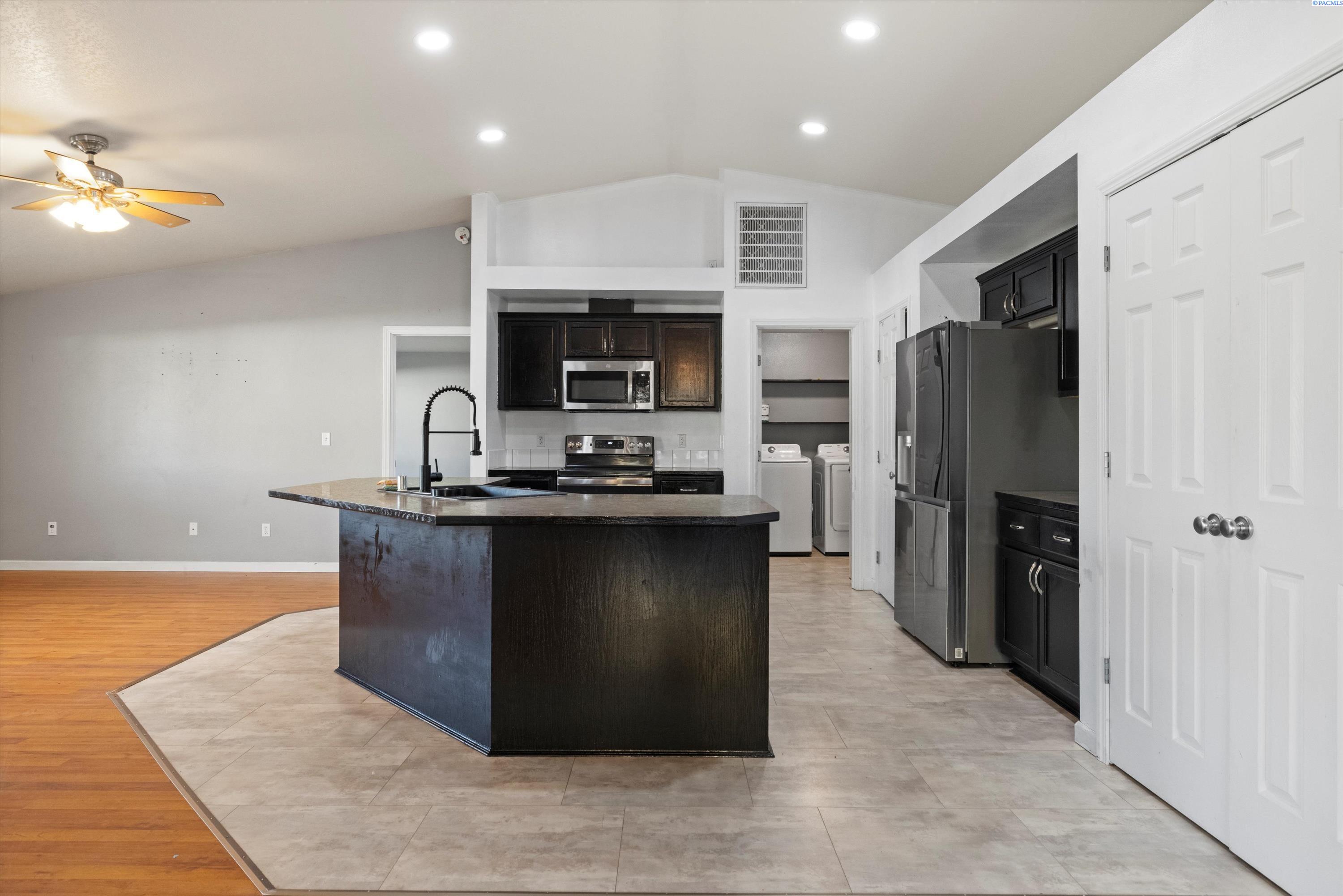 5215 Truman