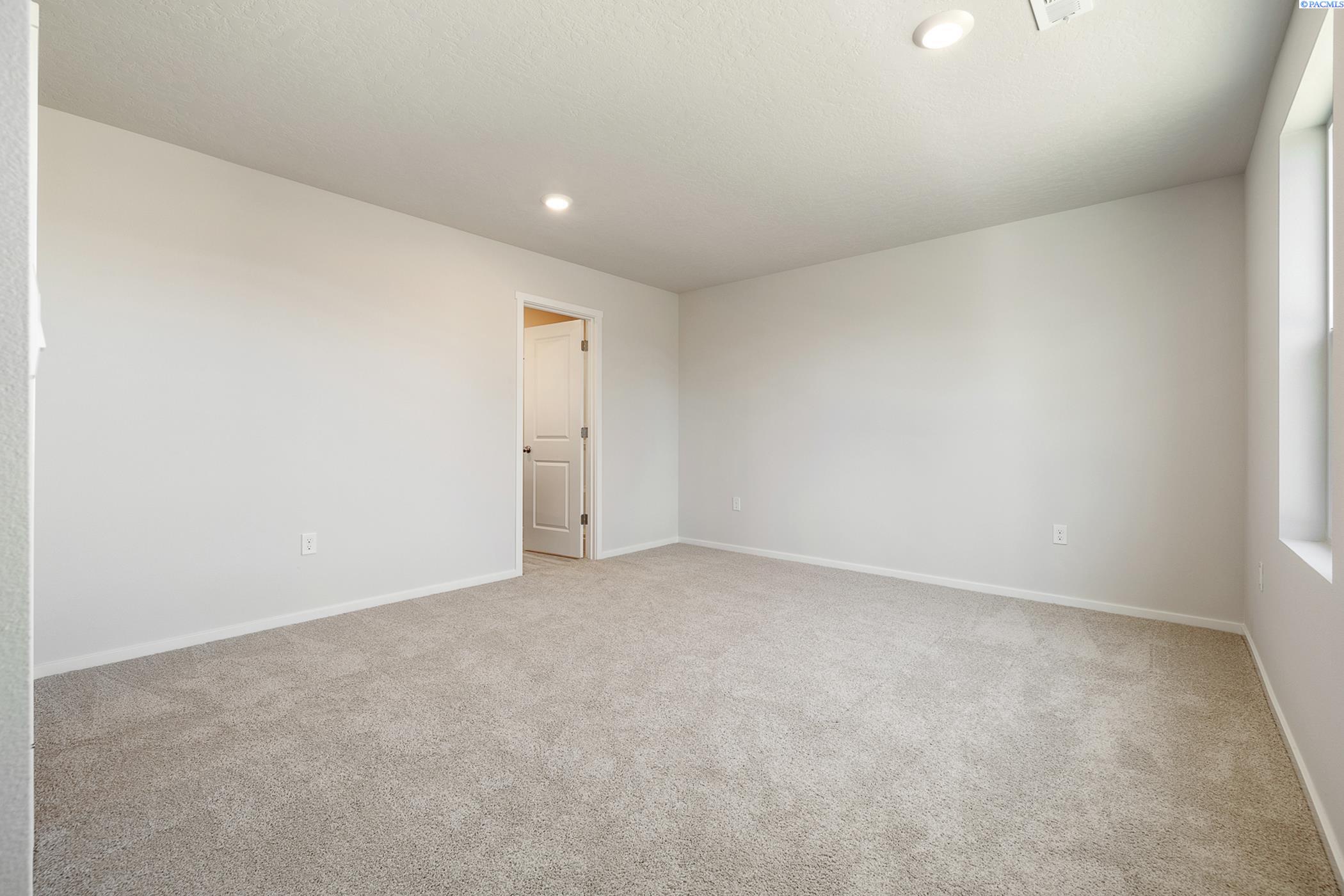 11329 Nottingham Drive