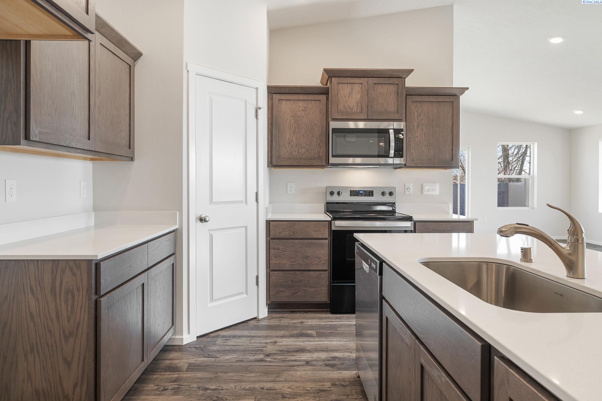 11329 Nottingham Drive