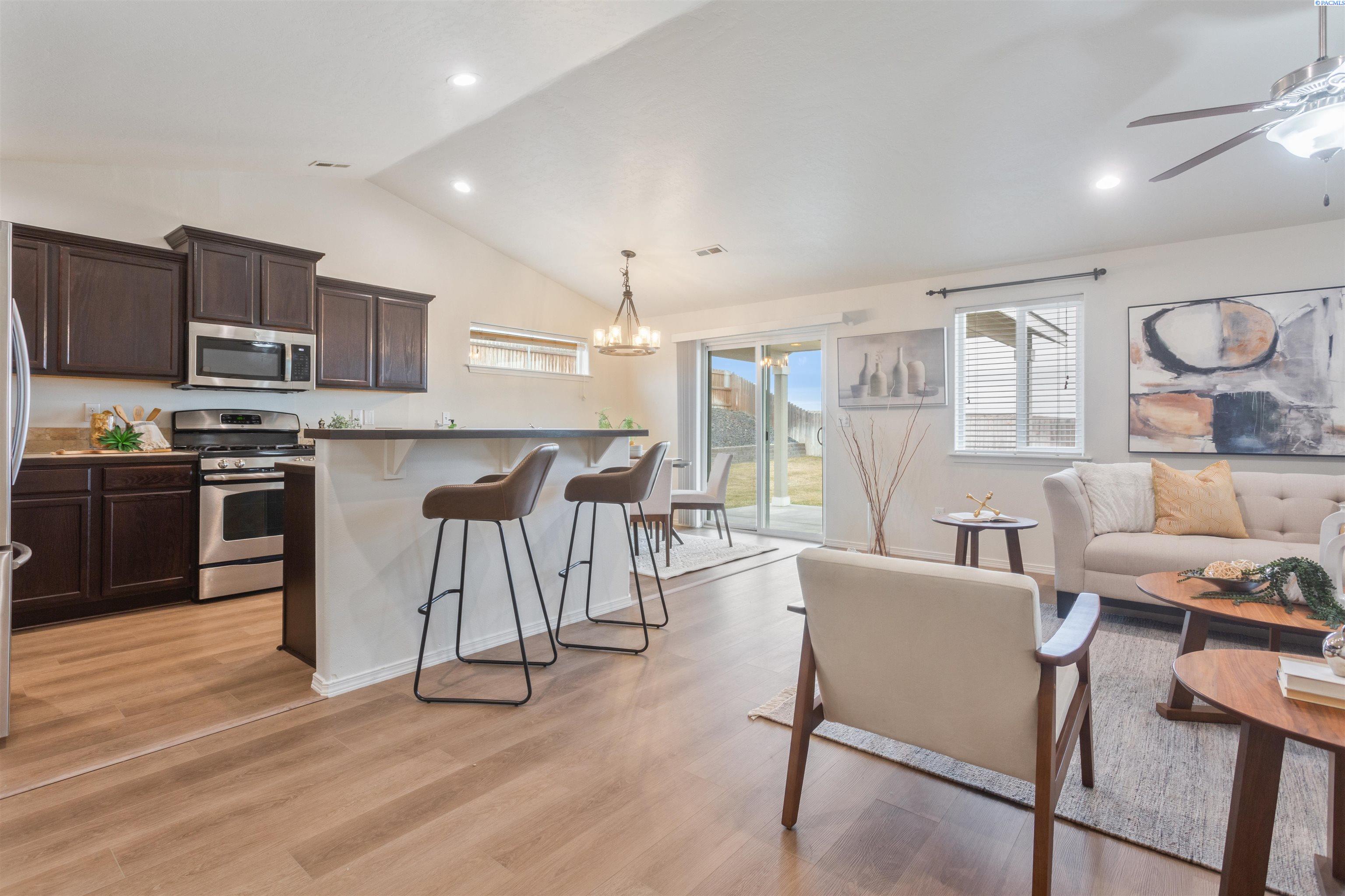 3705 Artesia
