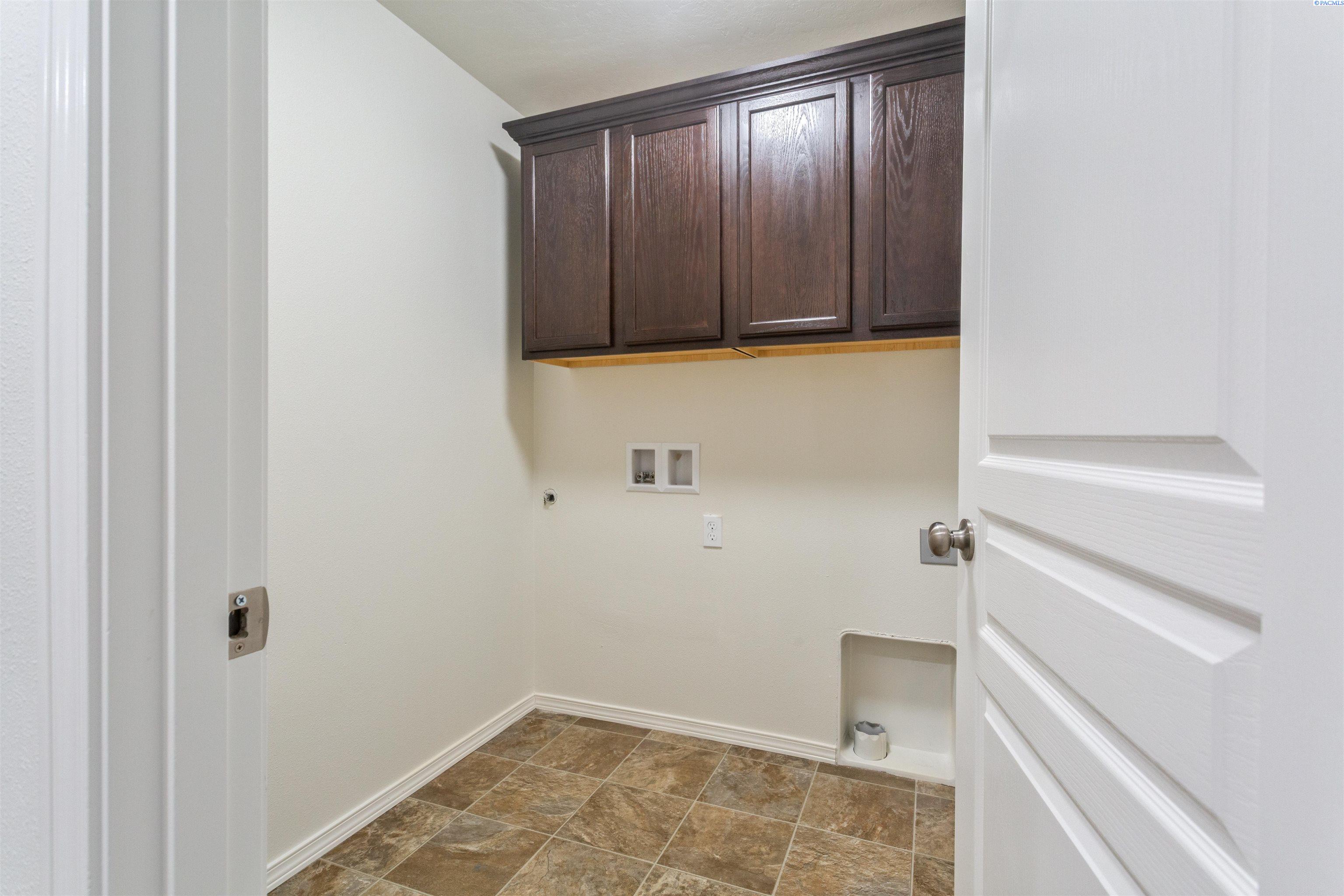 3705 Artesia