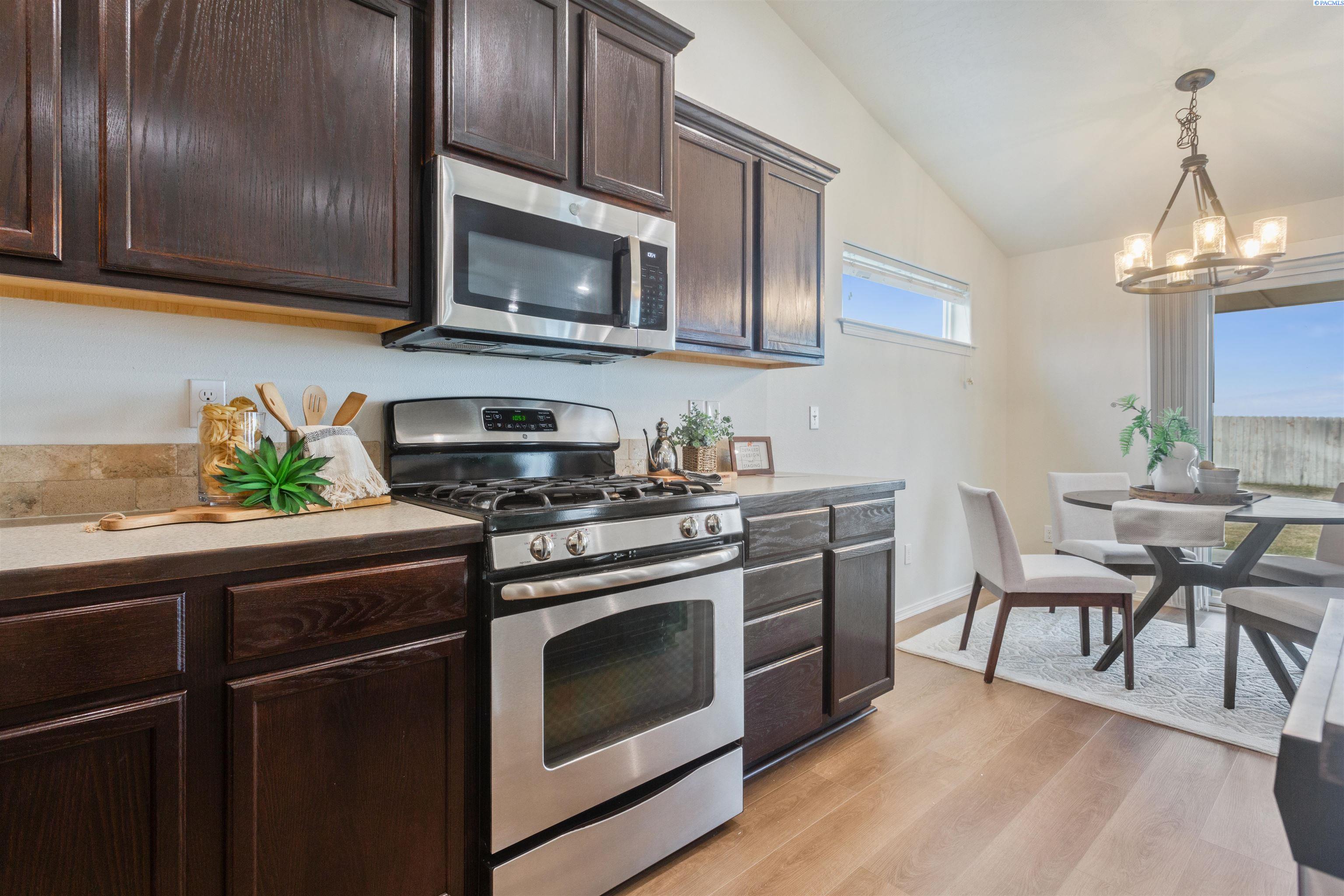 3705 Artesia