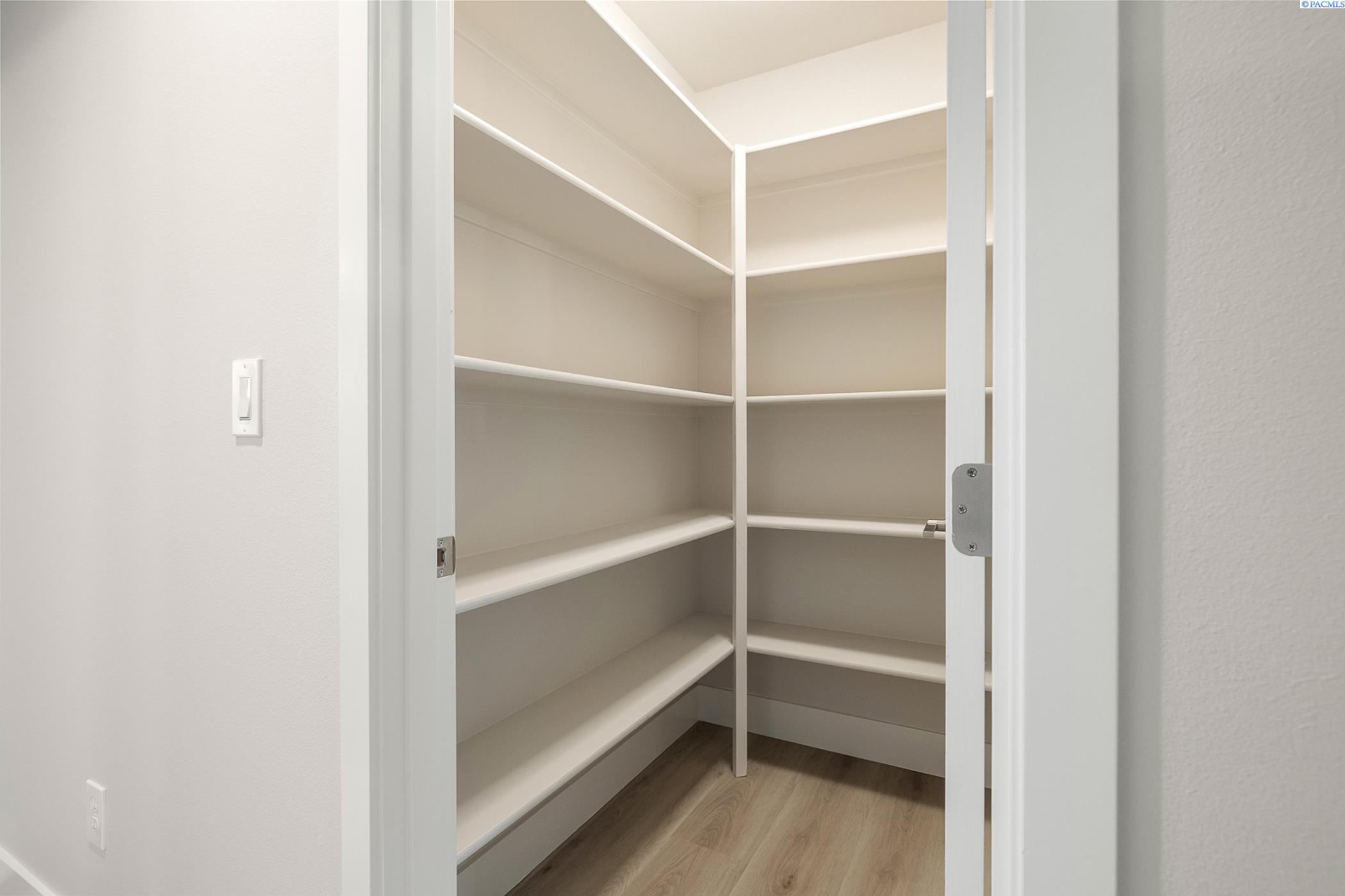 10702 Kokanee Dr